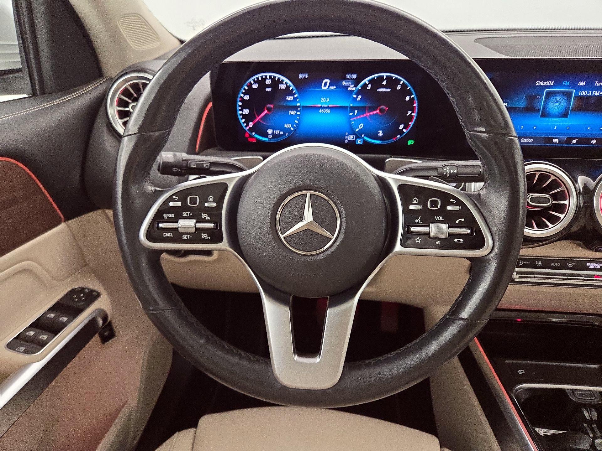 Thumbnail: 2023 Mercedes-Benz GLB - 10
