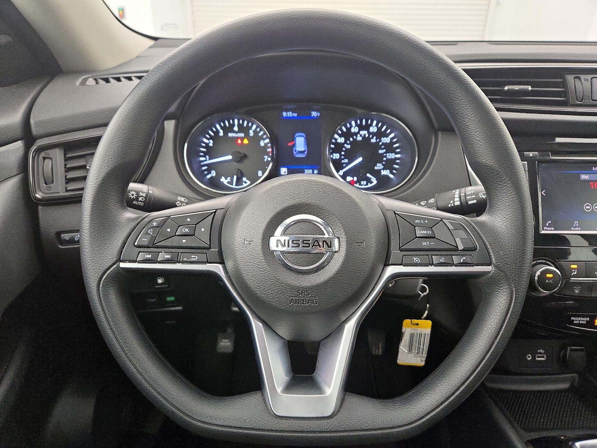 Thumbnail: 2020 Nissan Rogue - 10