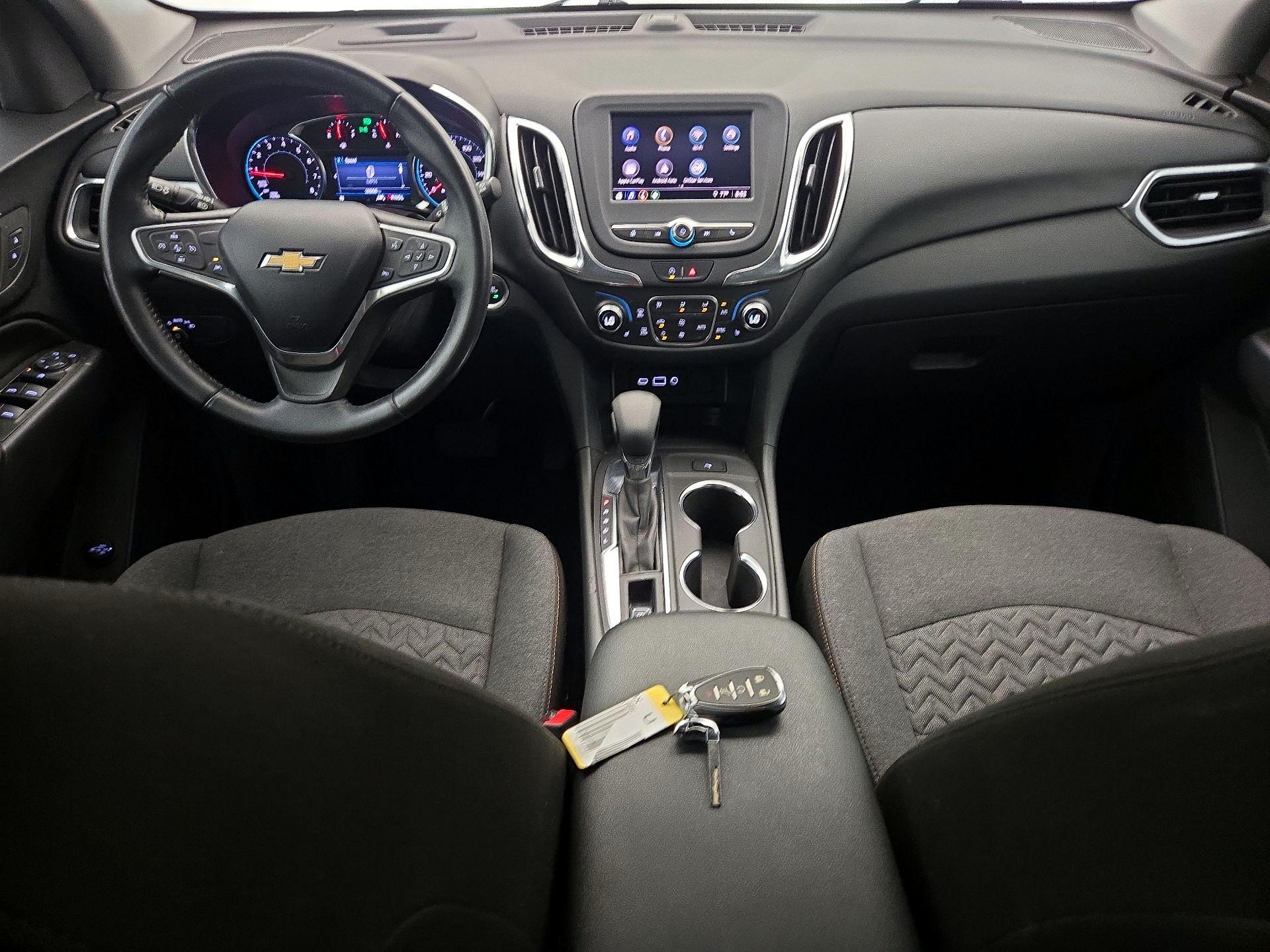 Thumbnail: 2022 Chevrolet Equinox - 9