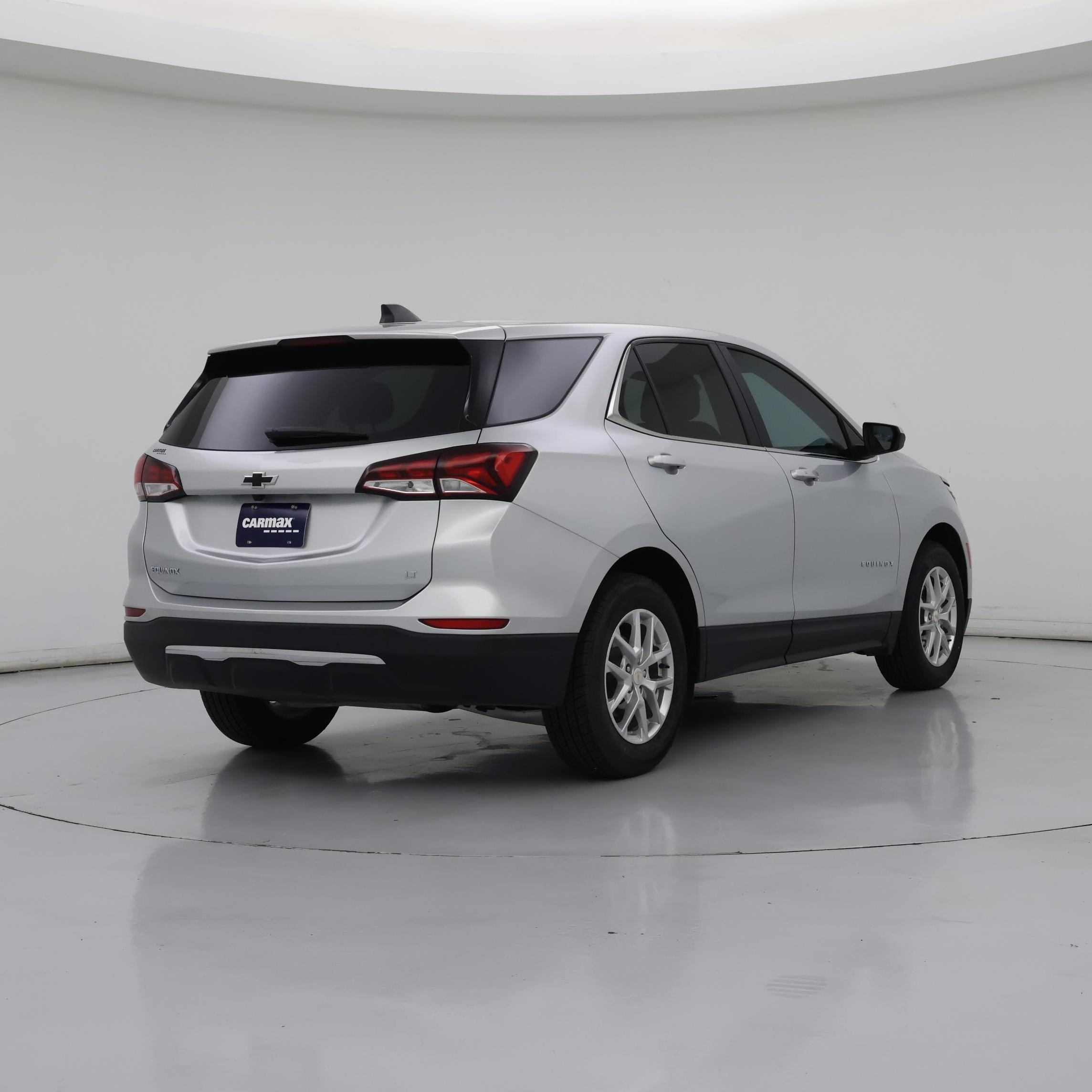 Thumbnail: 2022 Chevrolet Equinox - 8
