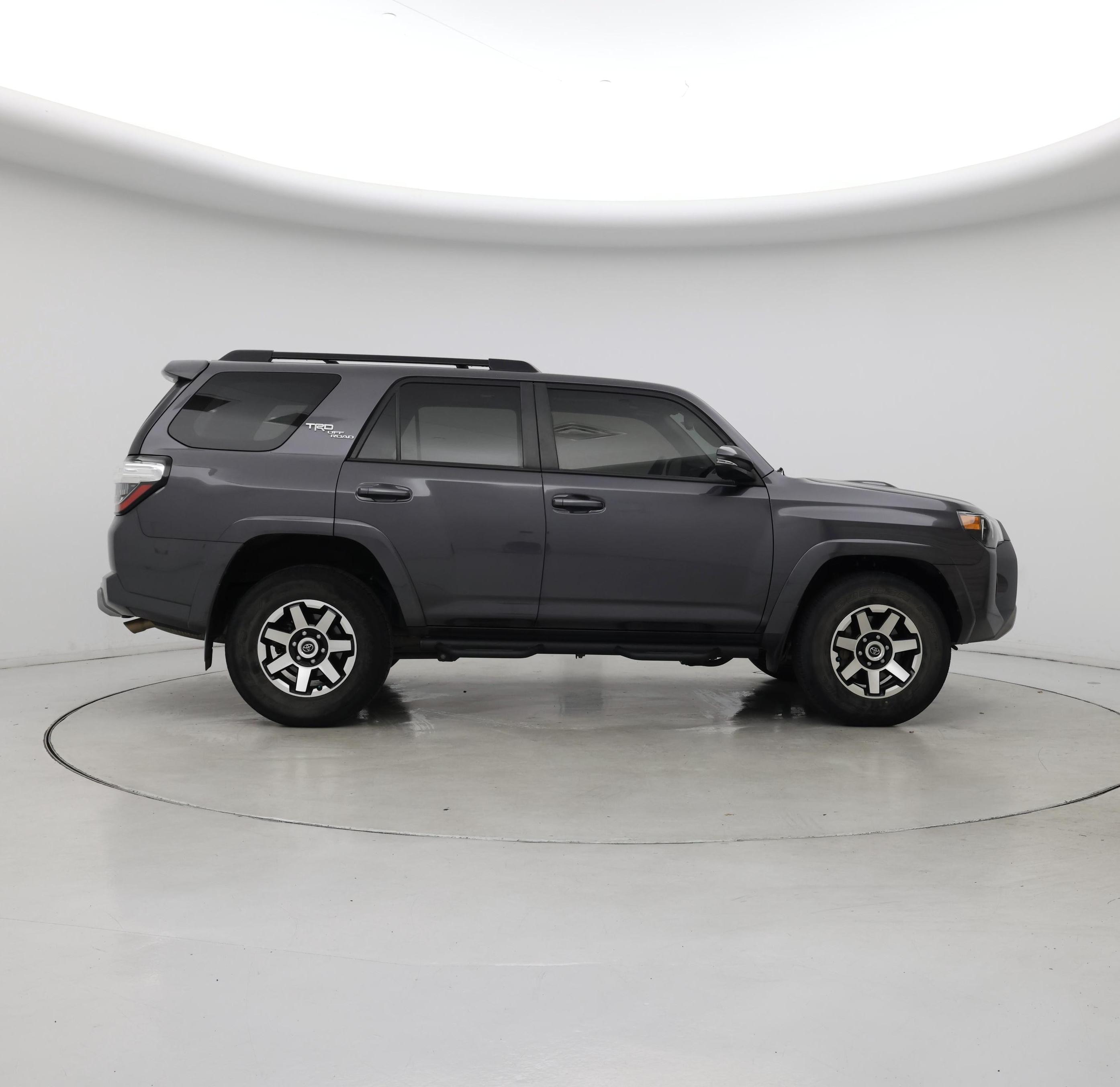 Thumbnail: 2022 Toyota 4Runner - 7