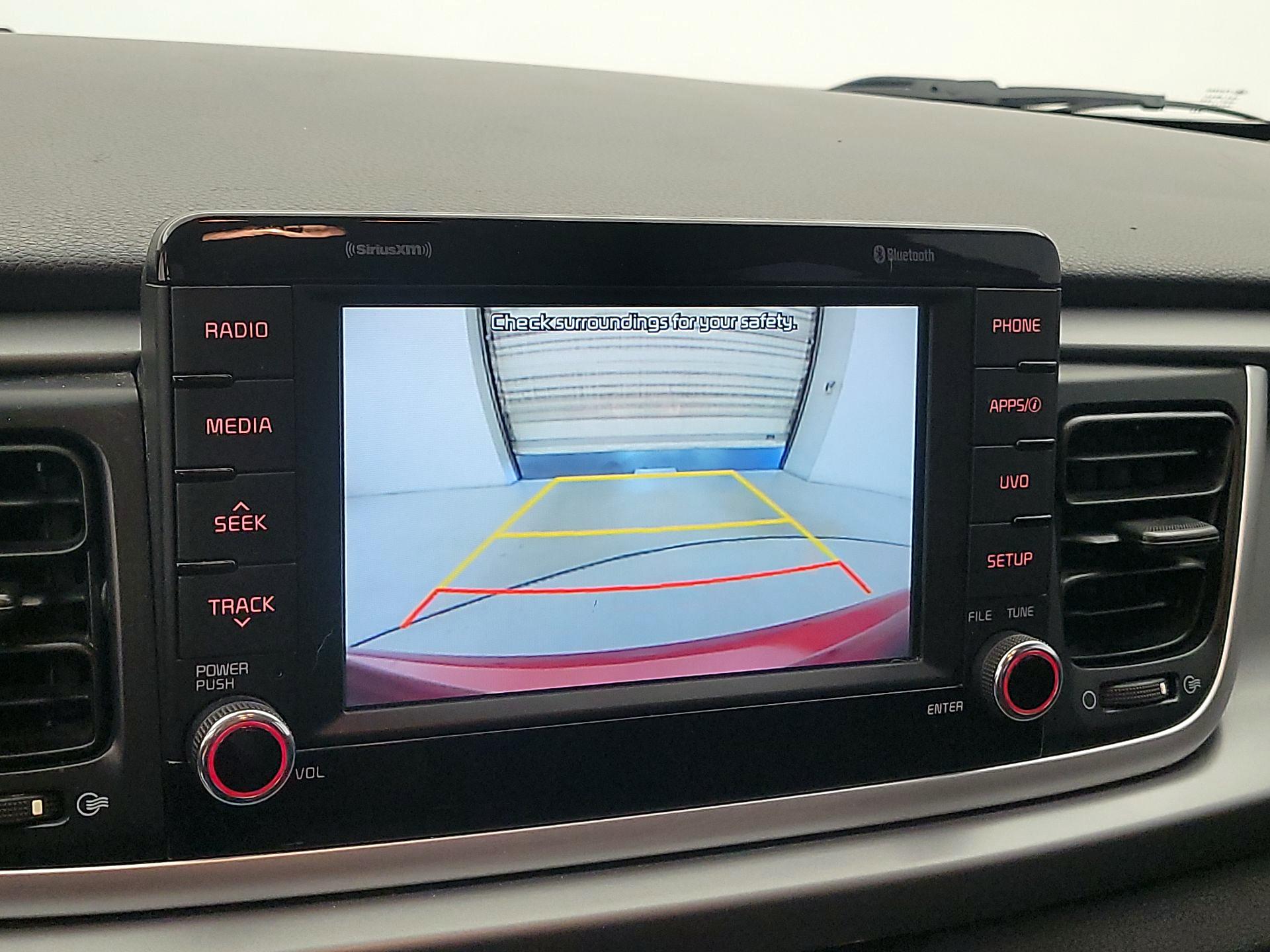 Thumbnail: 2020 Kia Rio5 - 14