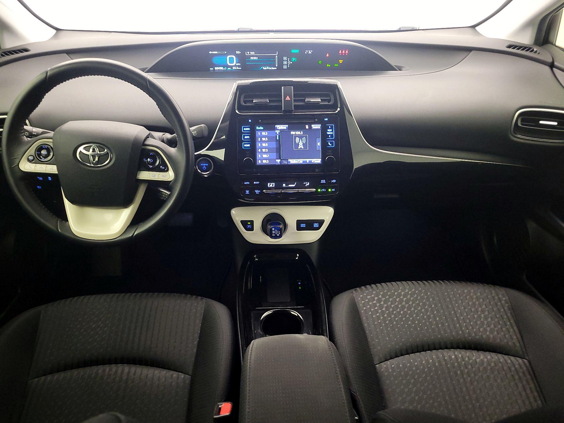 Thumbnail: 2018 Toyota Prius - 9