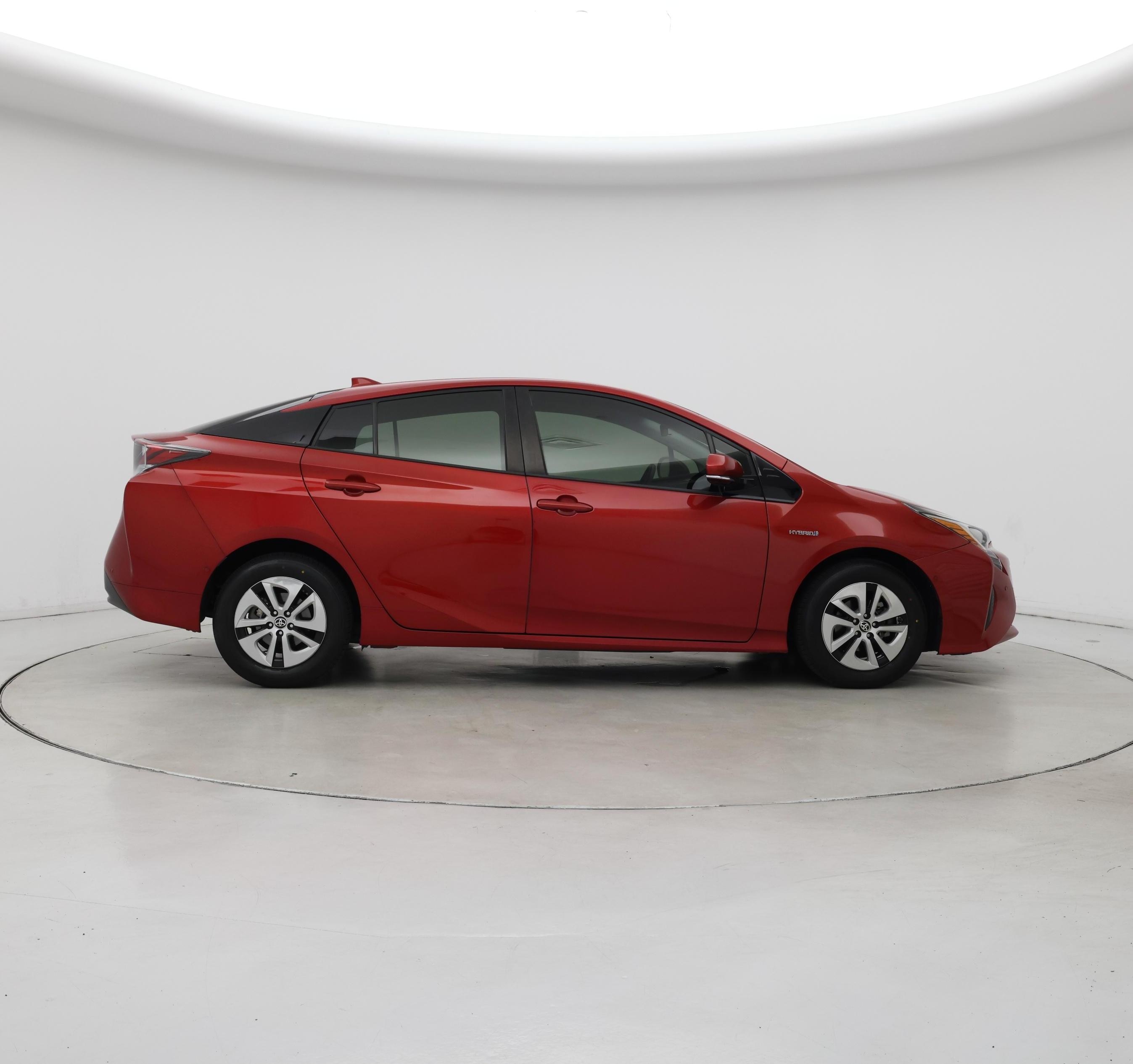Thumbnail: 2018 Toyota Prius - 7