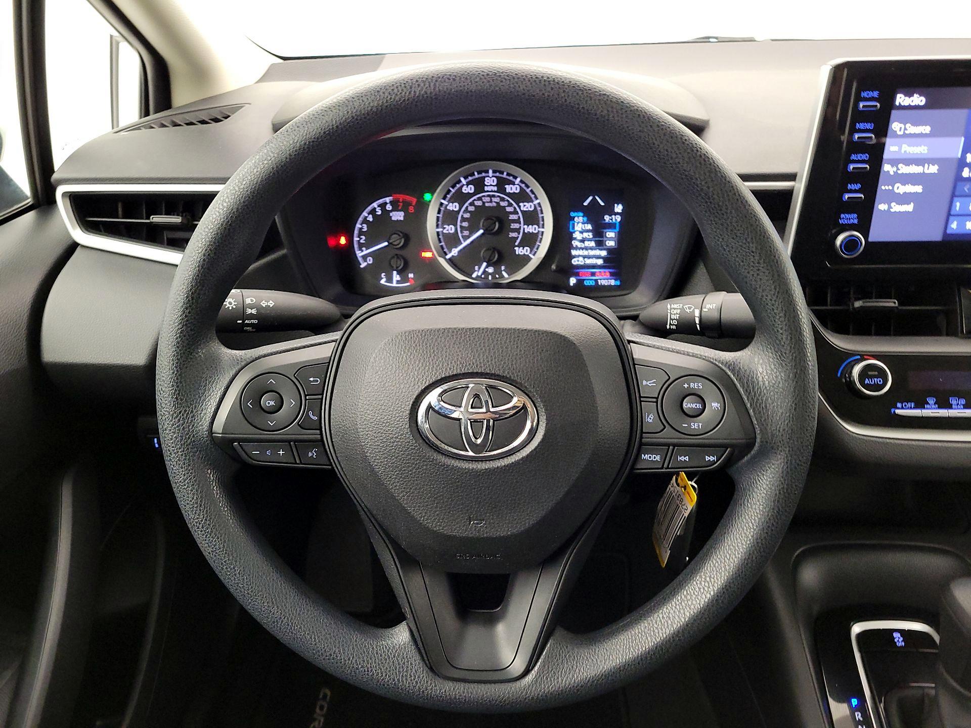 Thumbnail: 2020 Toyota Corolla - 10