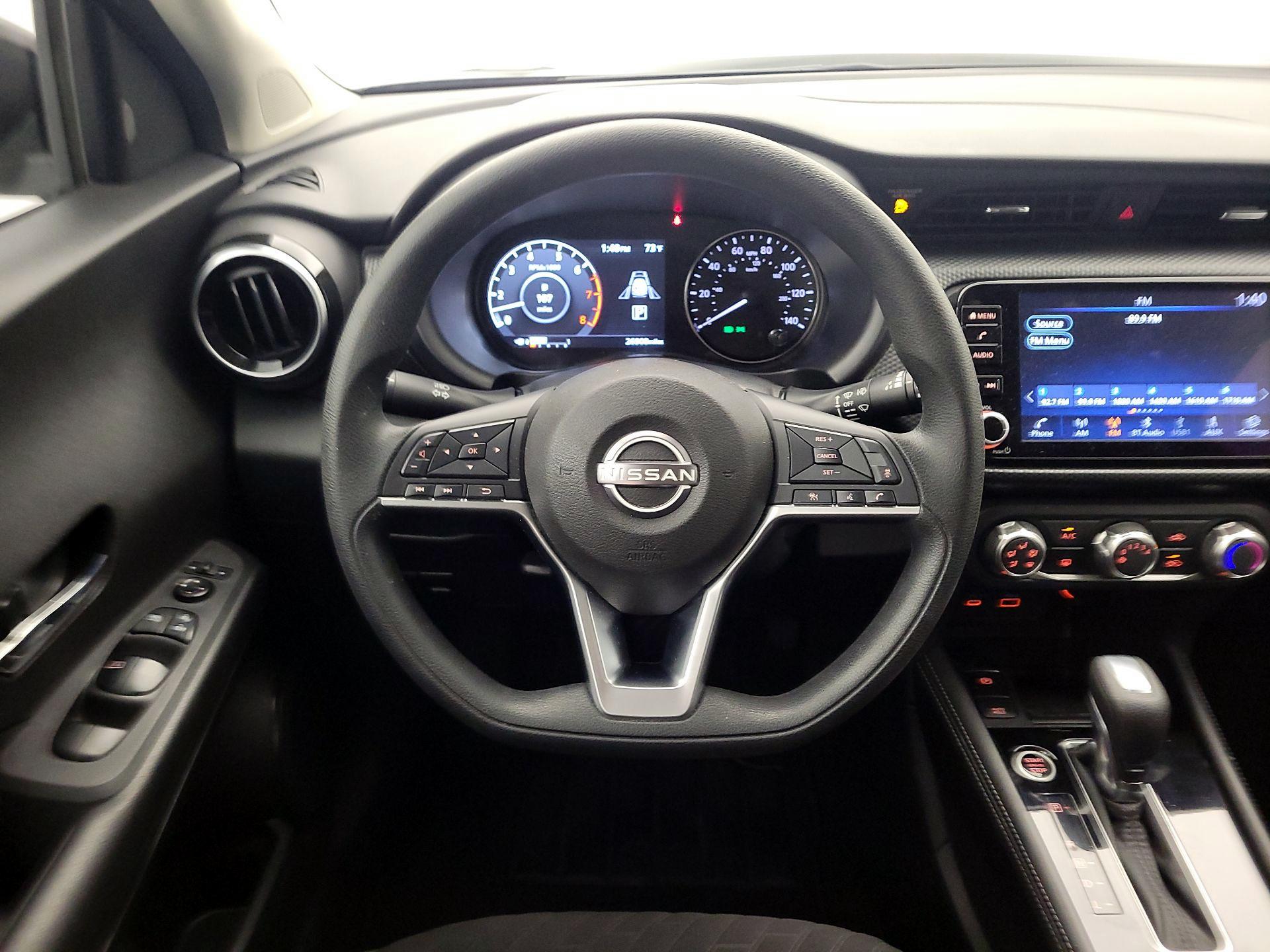 Thumbnail: 2023 Nissan Kicks - 10