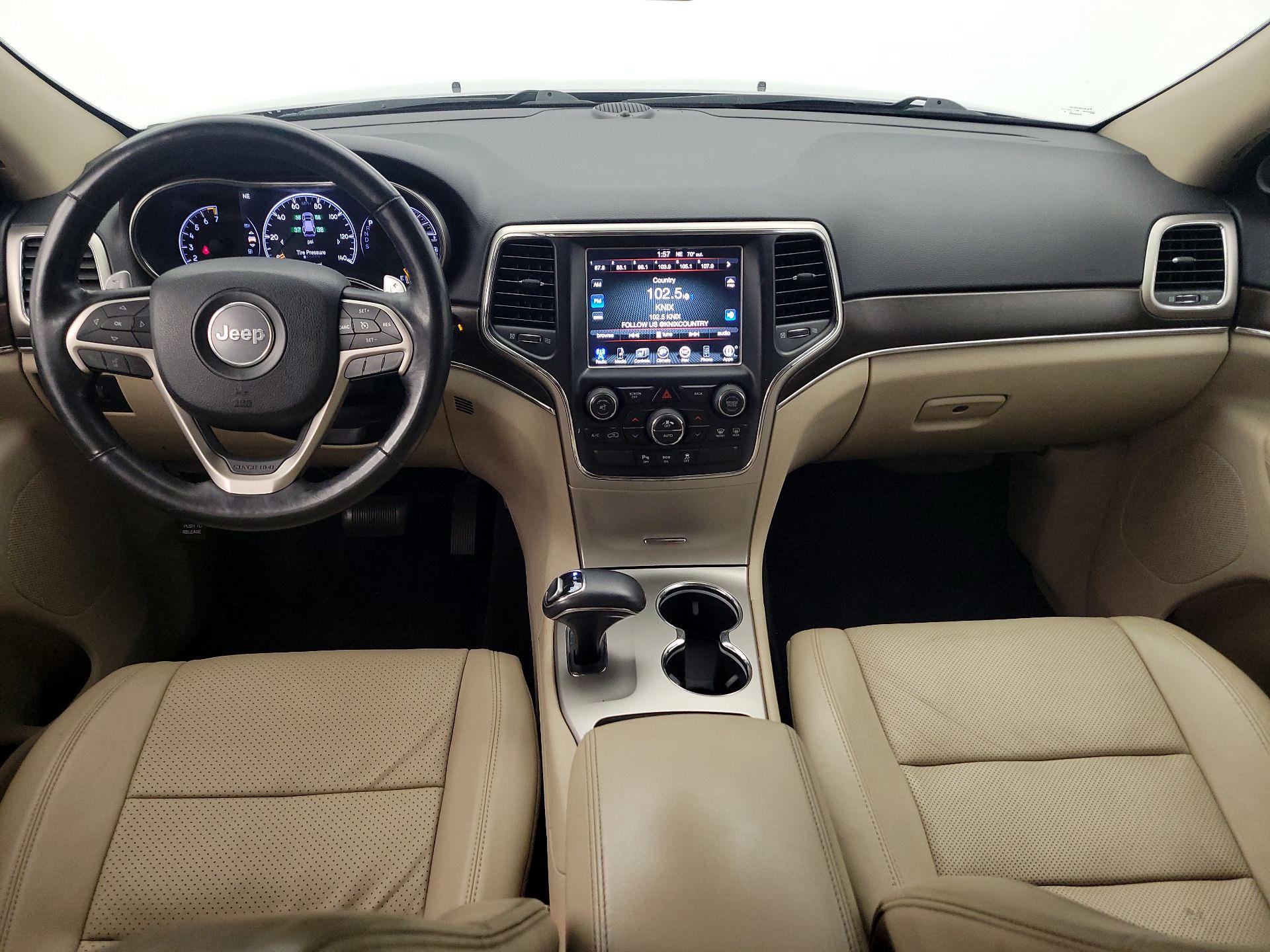 Thumbnail: 2015 Jeep Grand Cherokee - 9