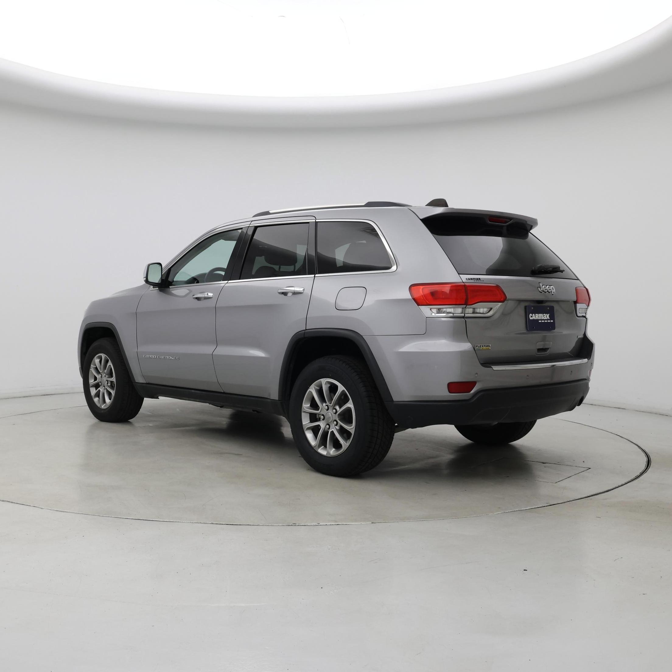Thumbnail: 2015 Jeep Grand Cherokee - 2