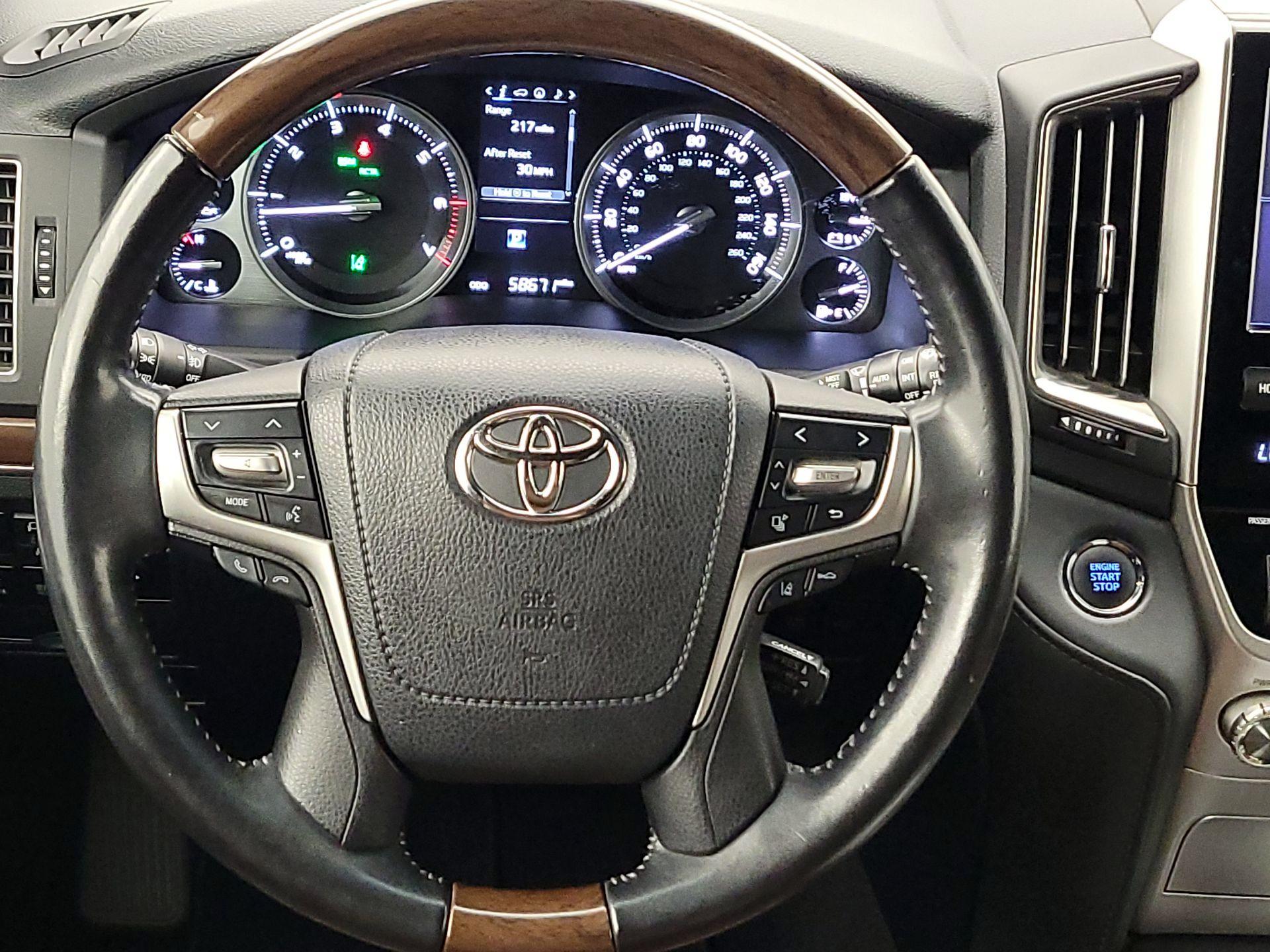 Thumbnail: 2021 Toyota Land Cruiser - 10