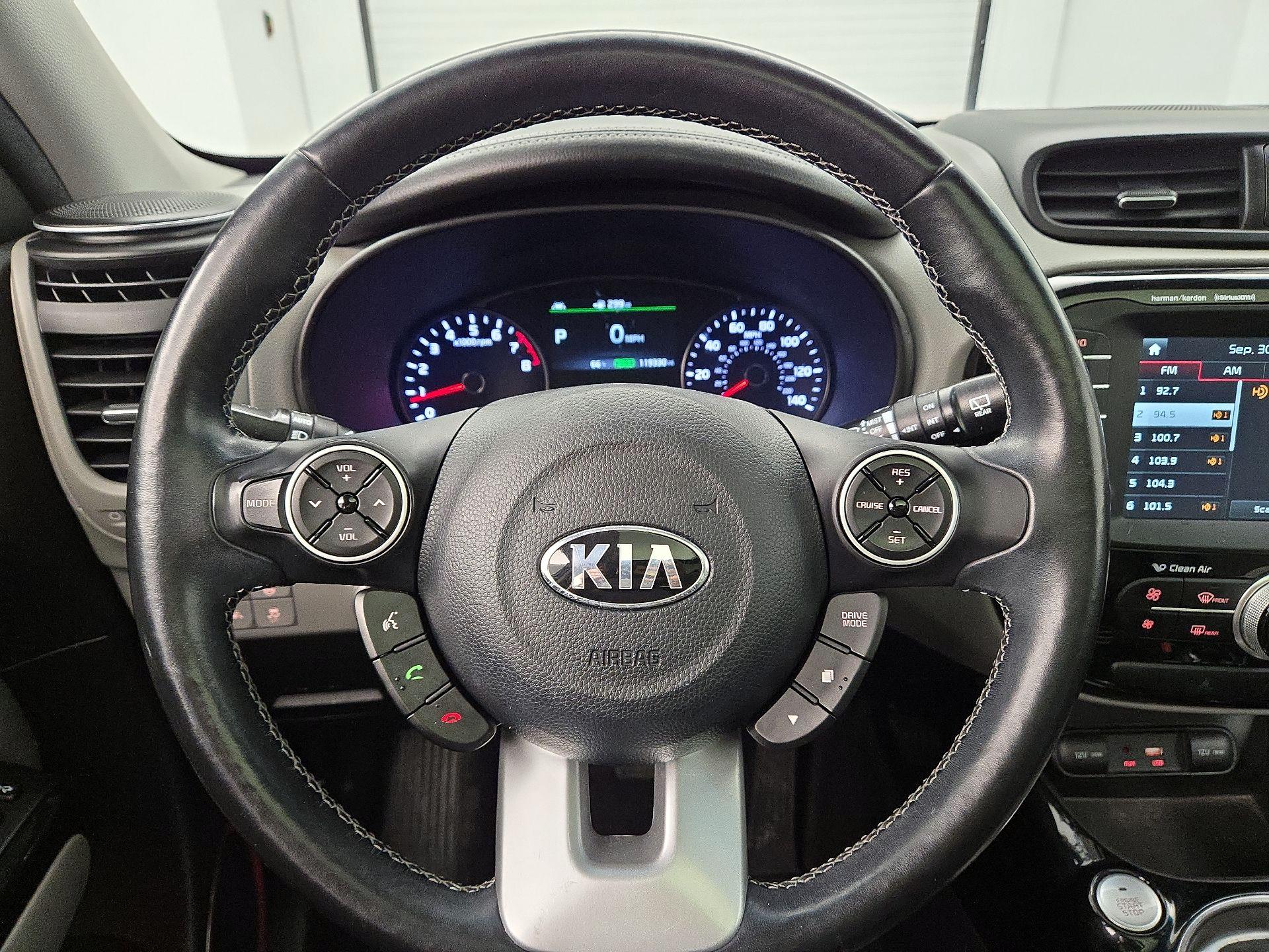 Thumbnail: 2017 Kia Soul - 10