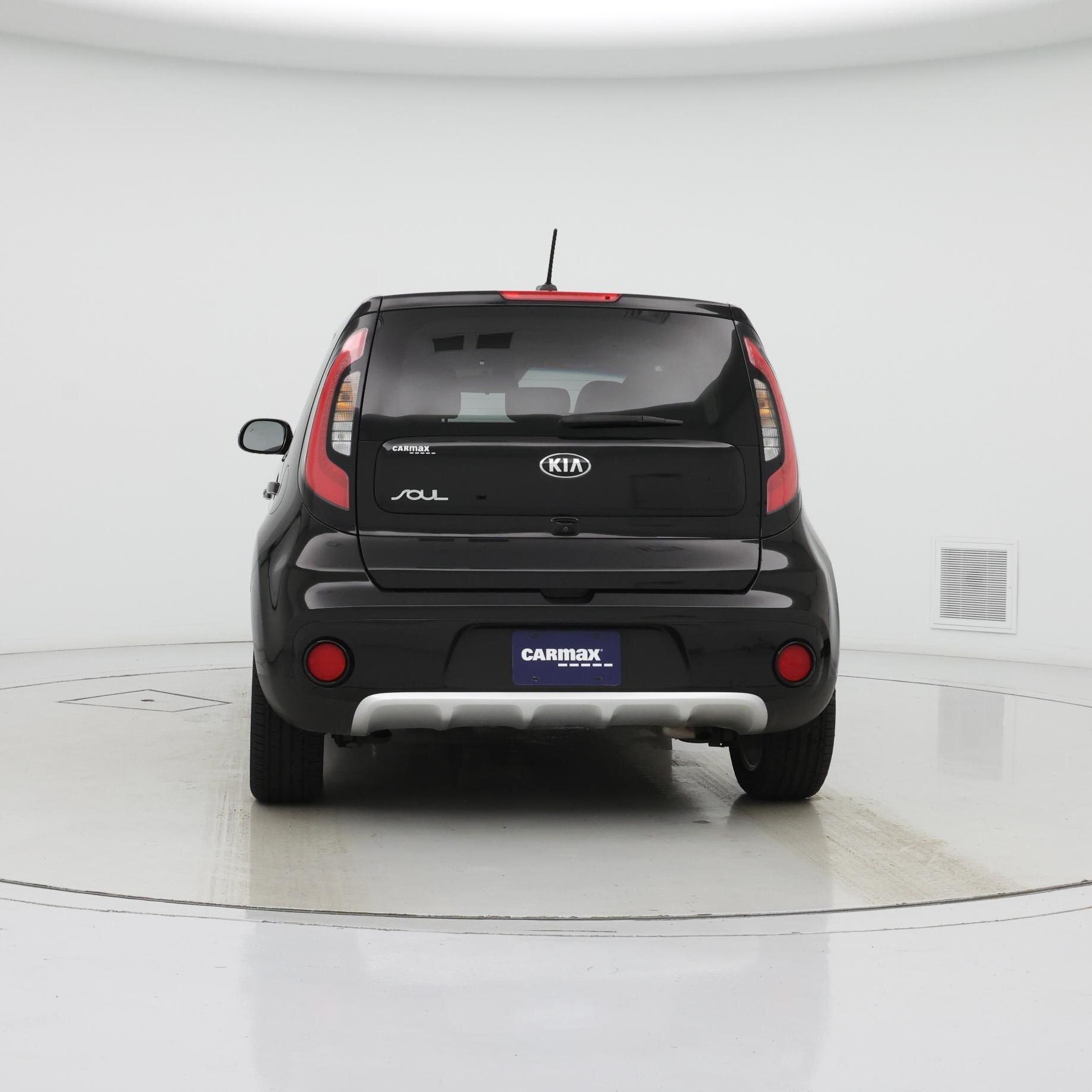 Thumbnail: 2017 Kia Soul - 6
