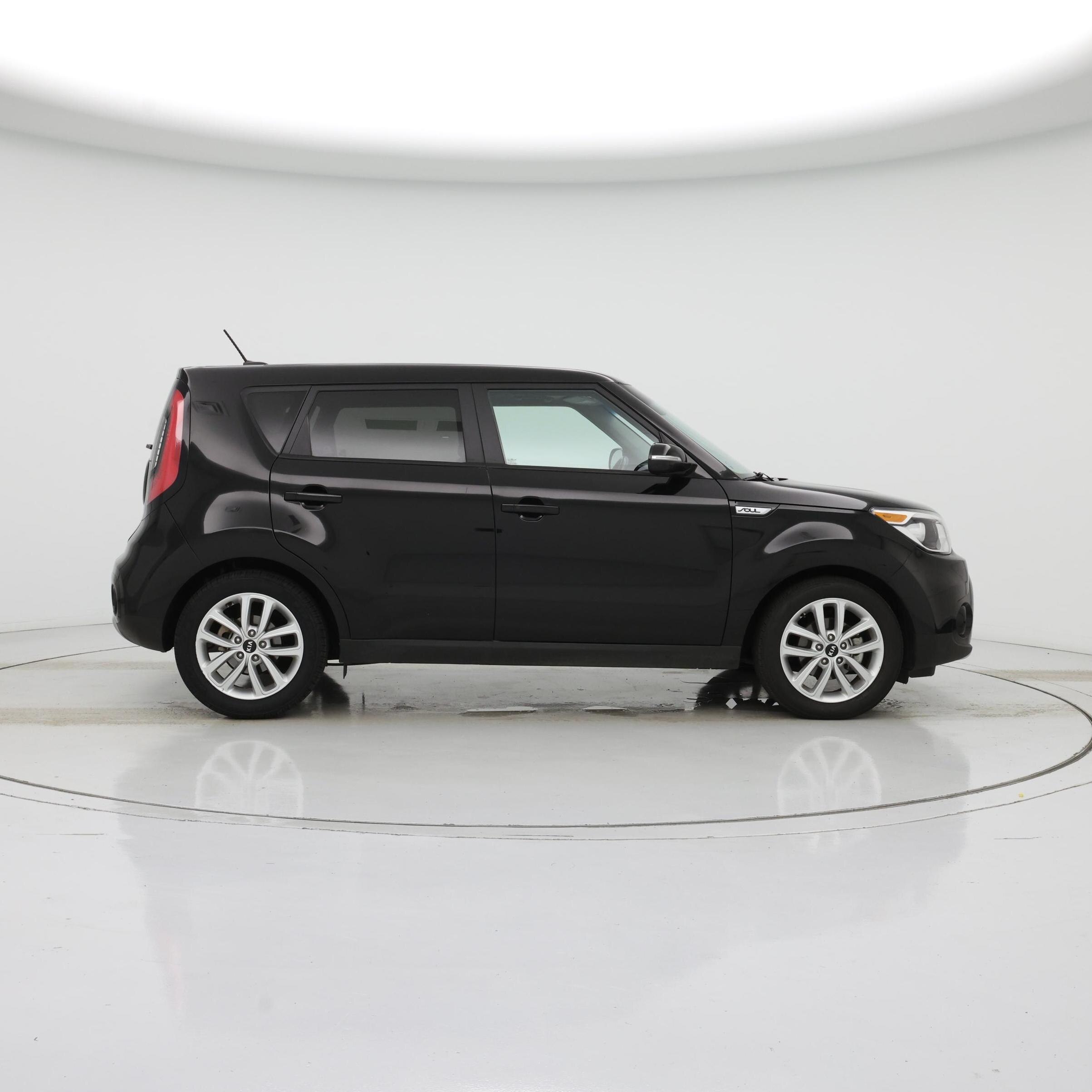 Thumbnail: 2017 Kia Soul - 7
