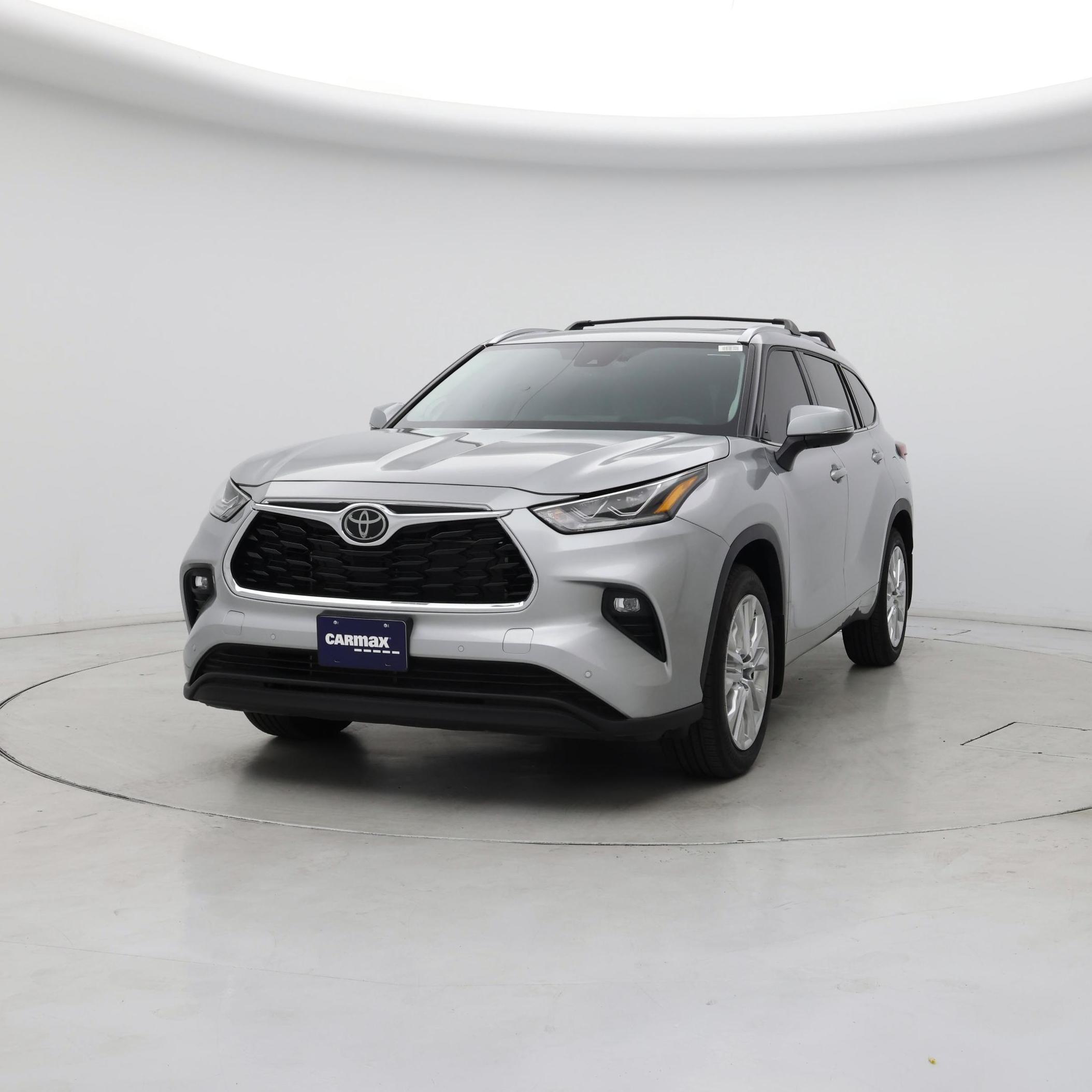 Thumbnail: 2024 Toyota Highlander - 4