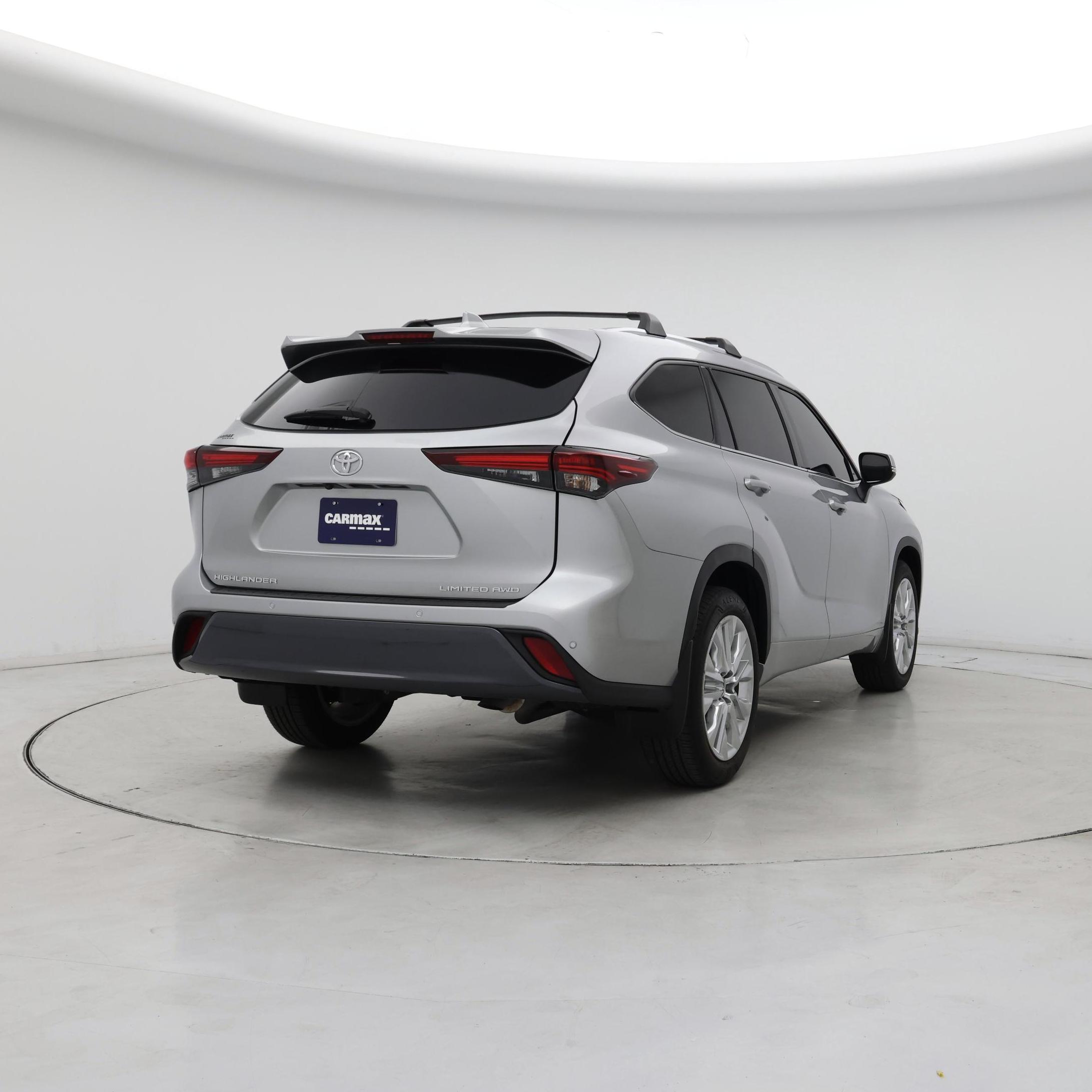Thumbnail: 2024 Toyota Highlander - 8