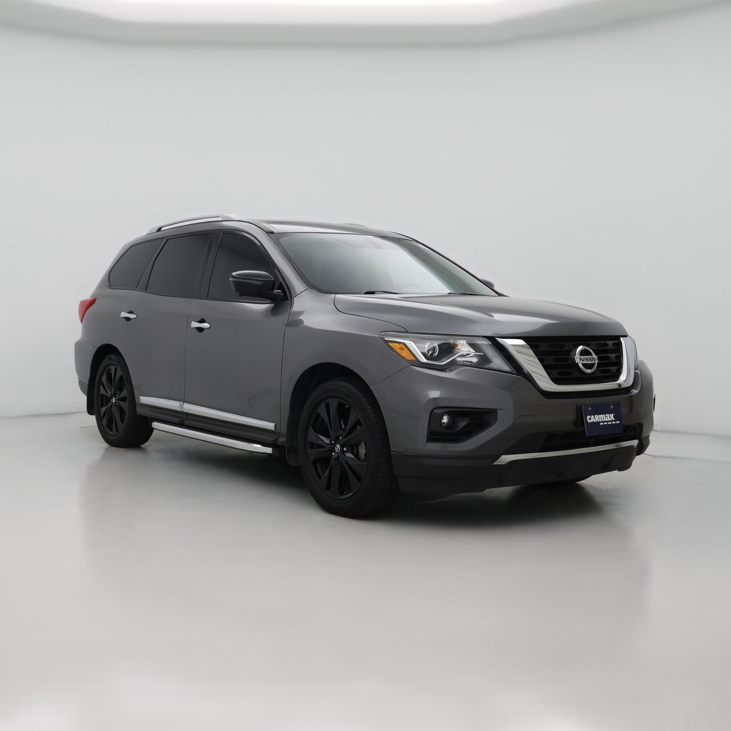 Thumbnail: 2017 Nissan Pathfinder - 1