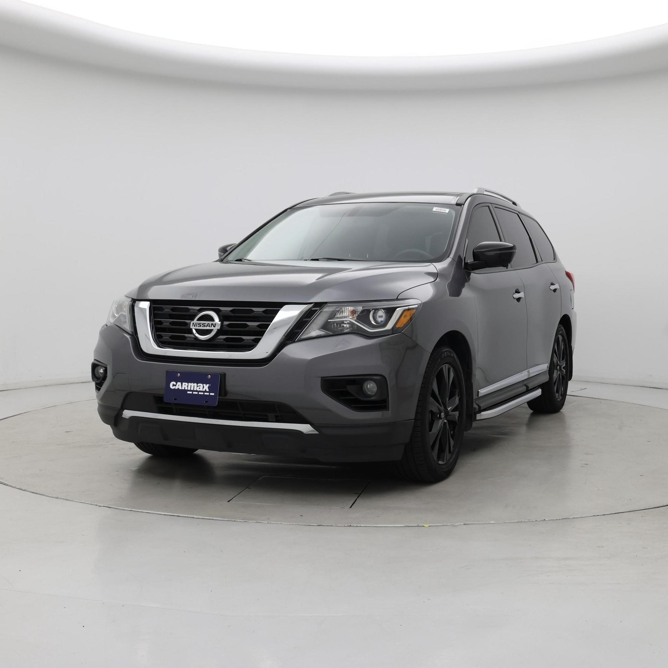 Thumbnail: 2017 Nissan Pathfinder - 4