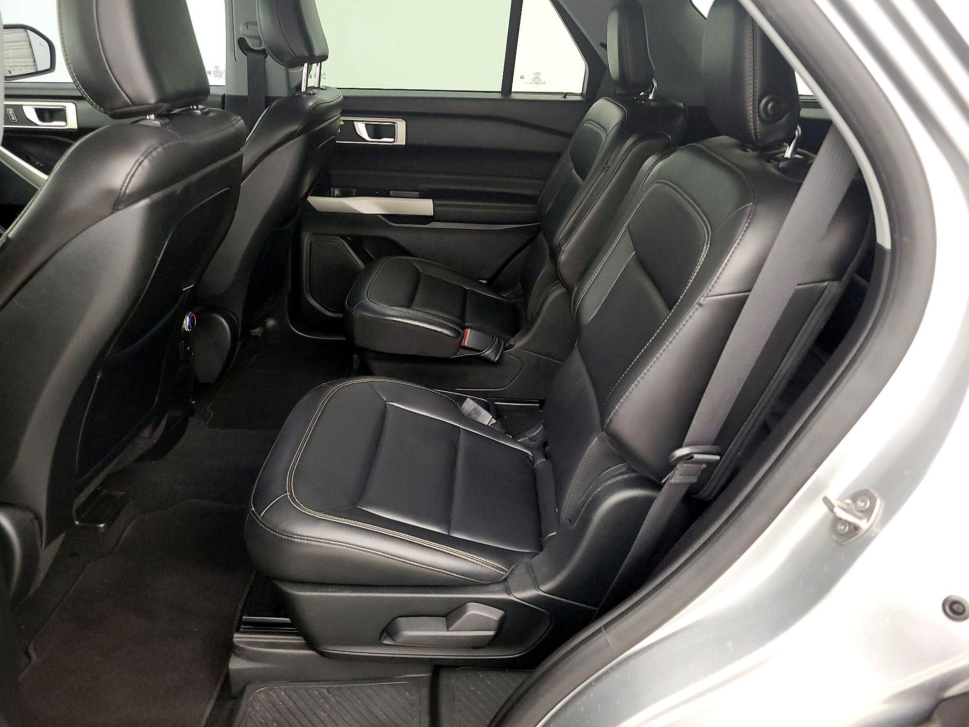 Thumbnail: 2020 Ford Explorer - 20