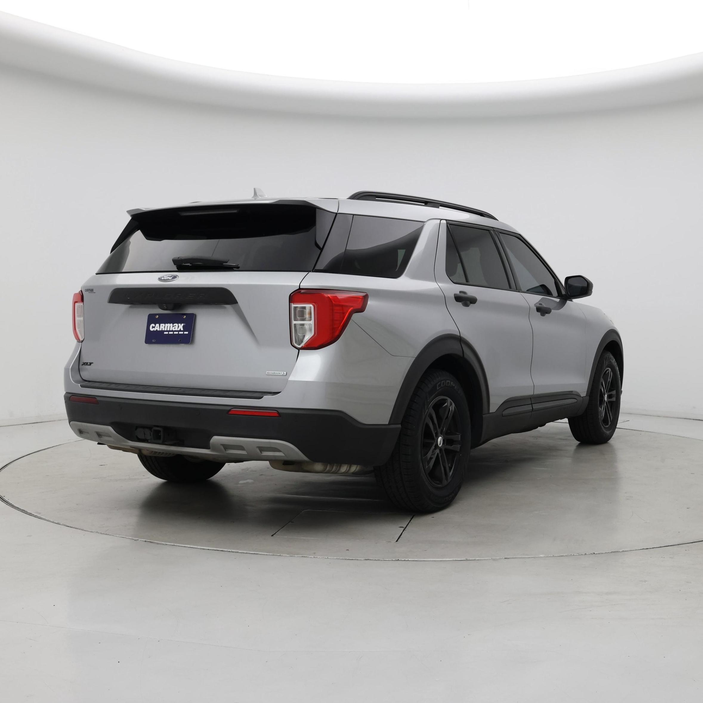 Thumbnail: 2020 Ford Explorer - 8