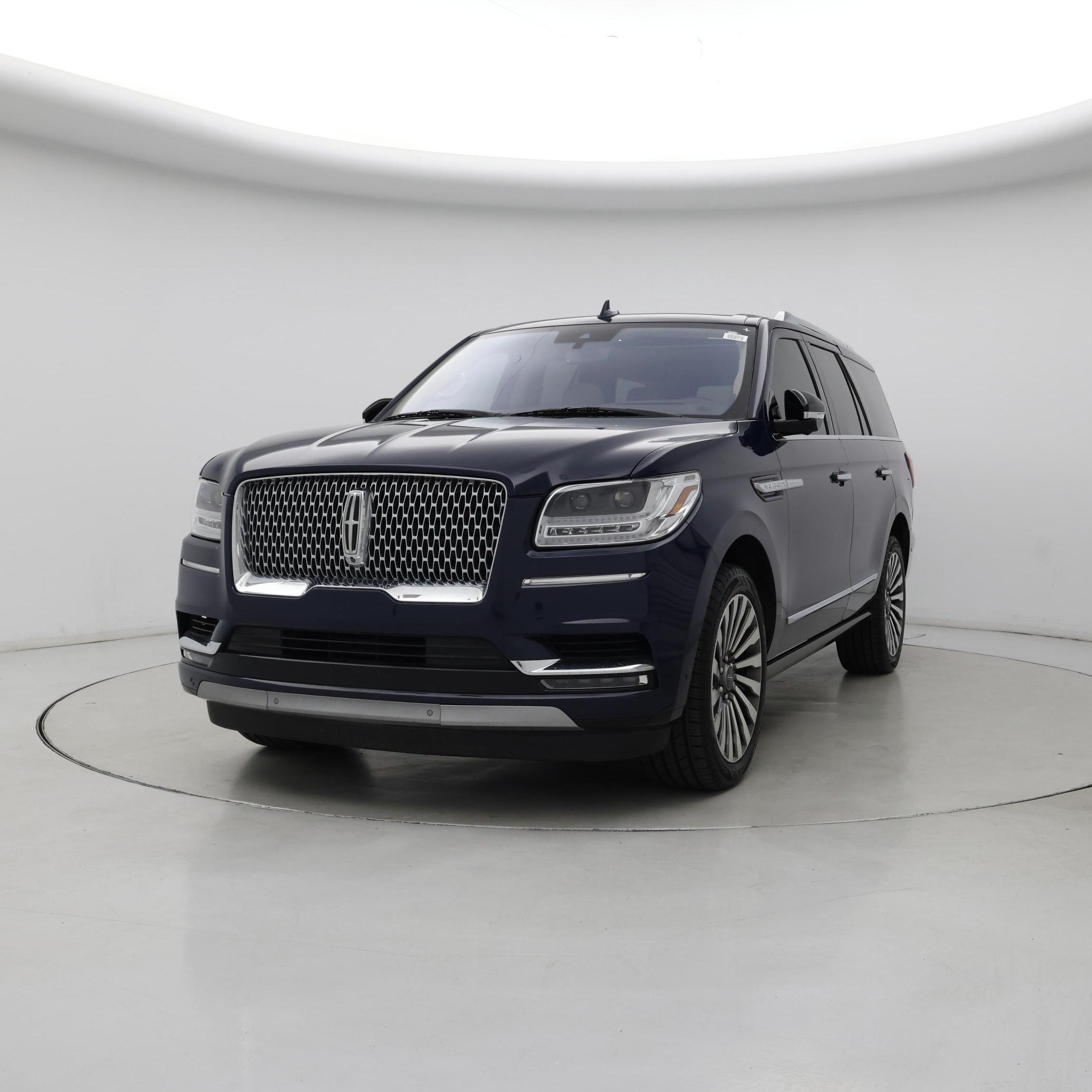 Thumbnail: 2019 Lincoln Navigator - 4
