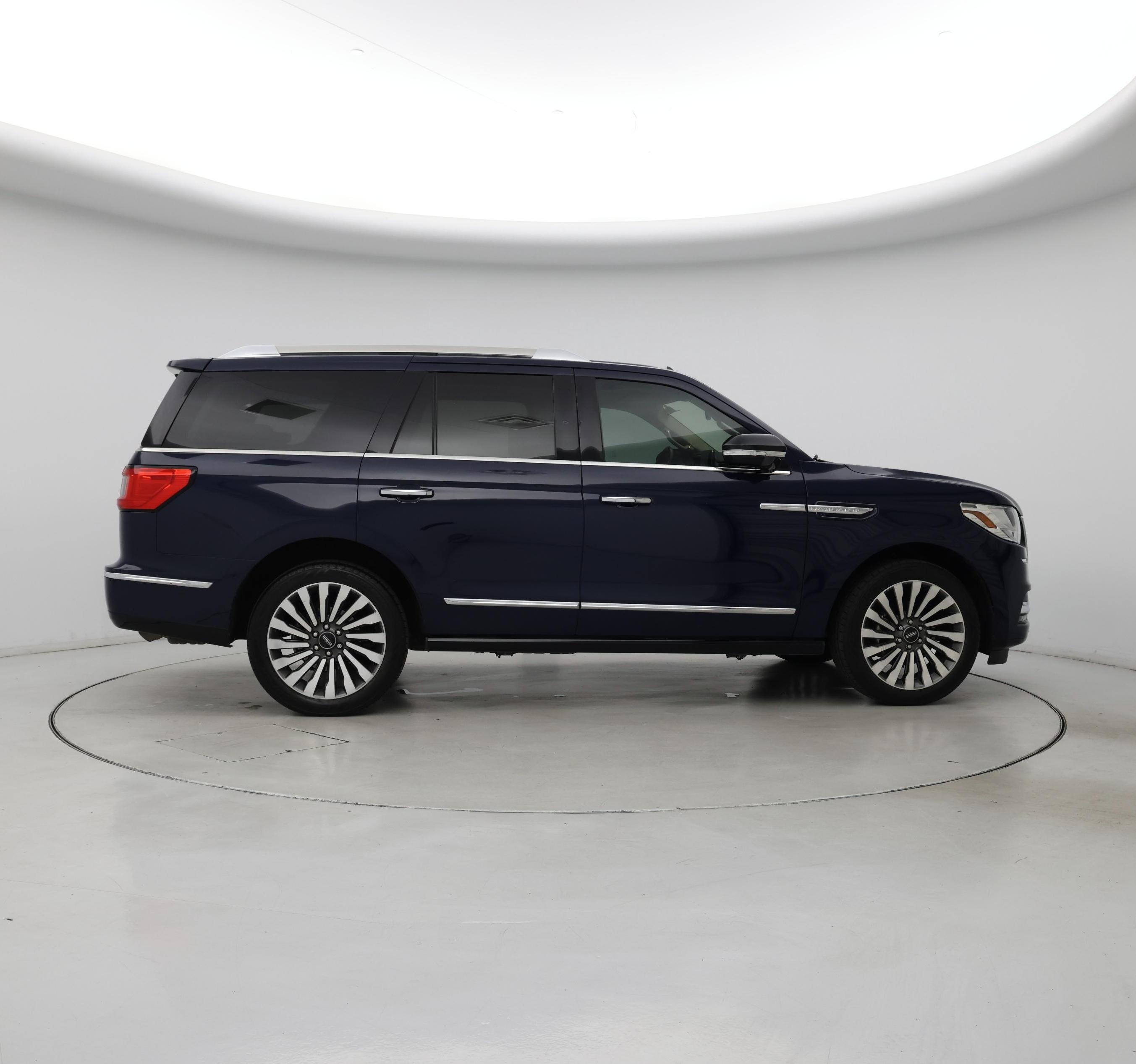 Thumbnail: 2019 Lincoln Navigator - 7