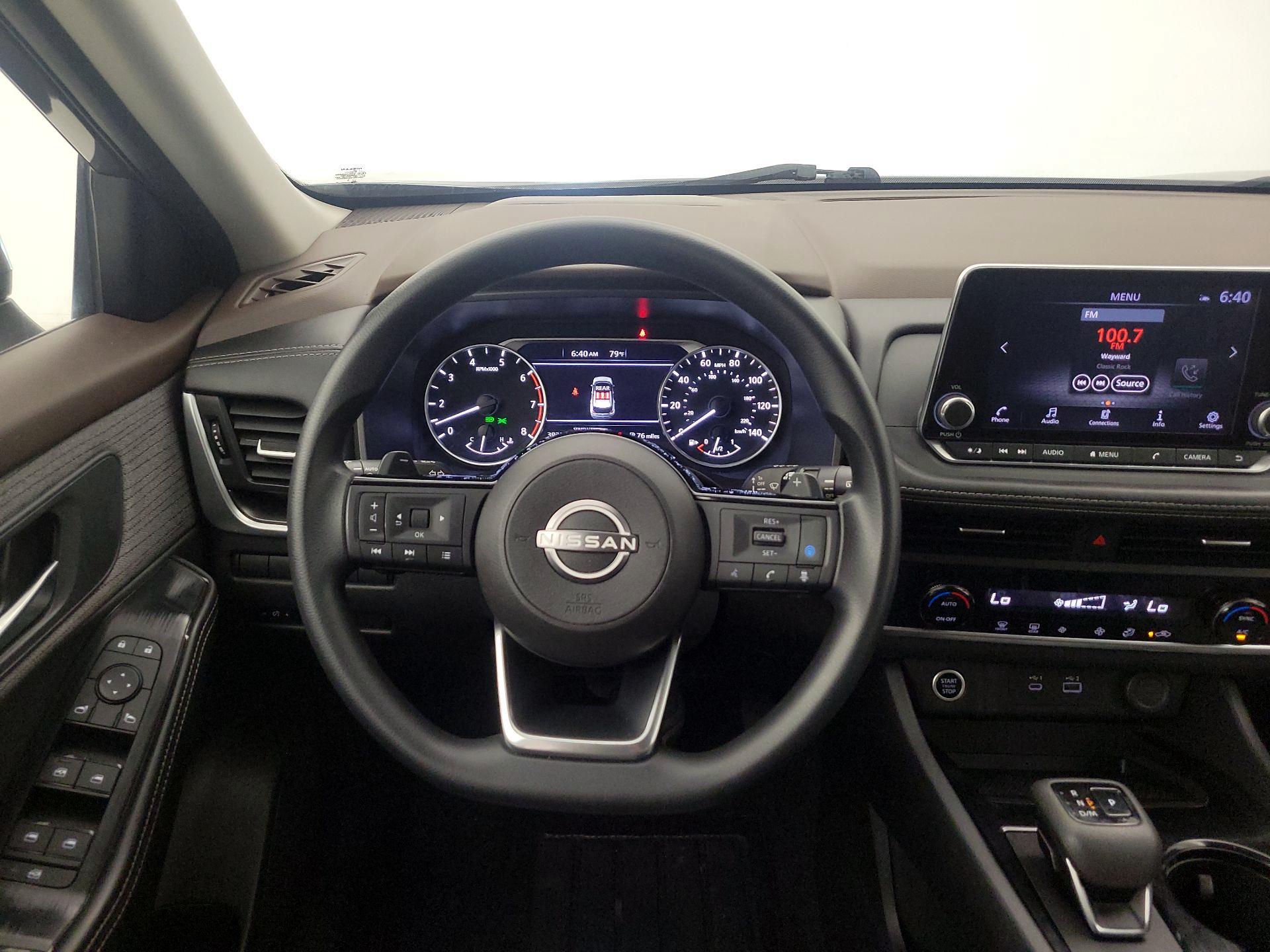 Thumbnail: 2023 Nissan Rogue - 10