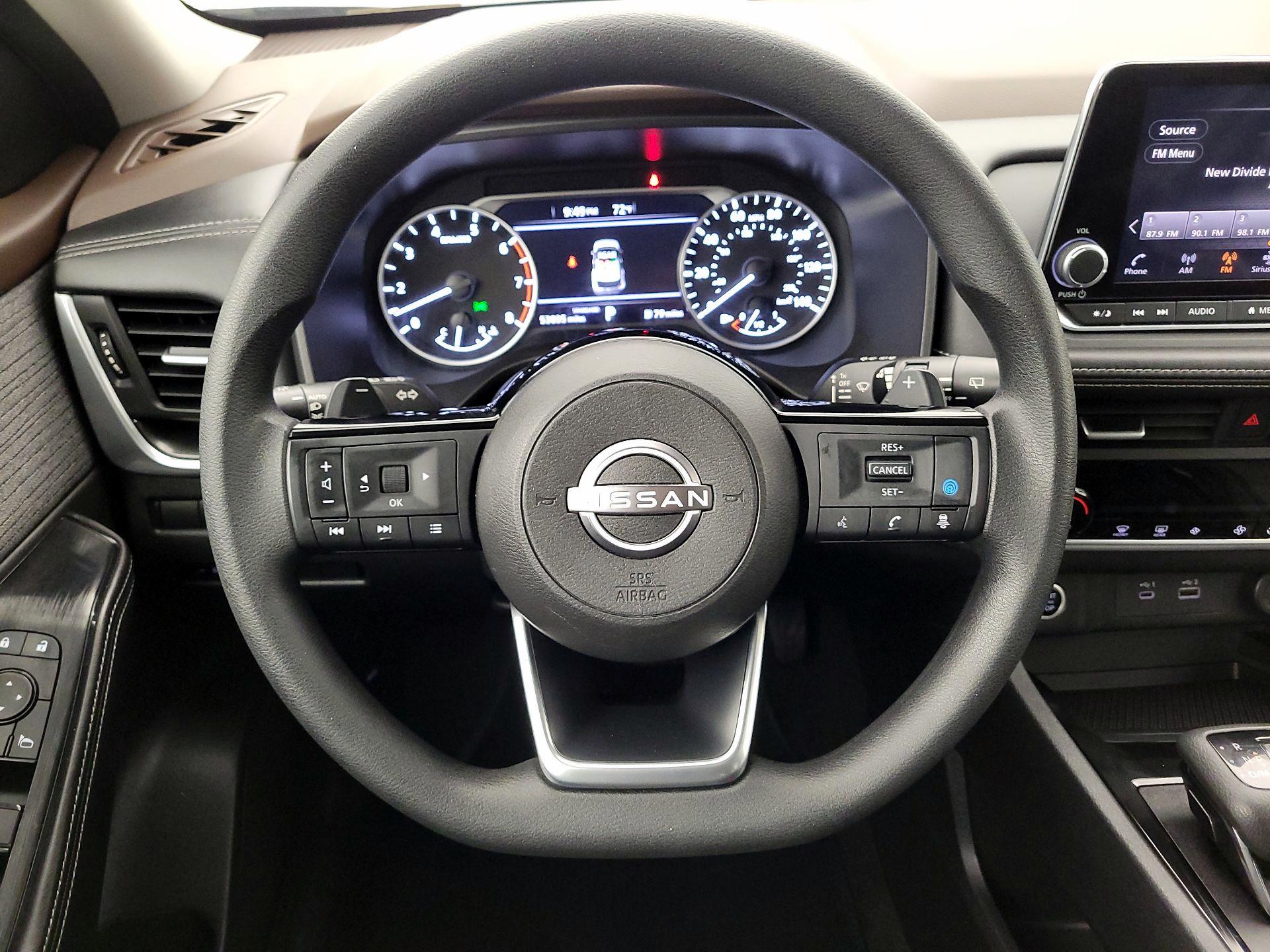 Thumbnail: 2023 Nissan Rogue - 10