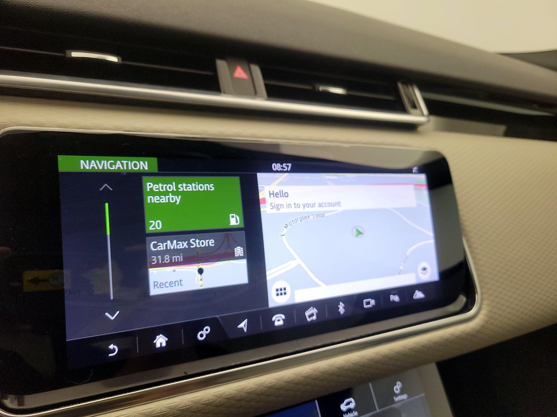 Thumbnail: 2018 Land Rover Range Rover Velar - 14