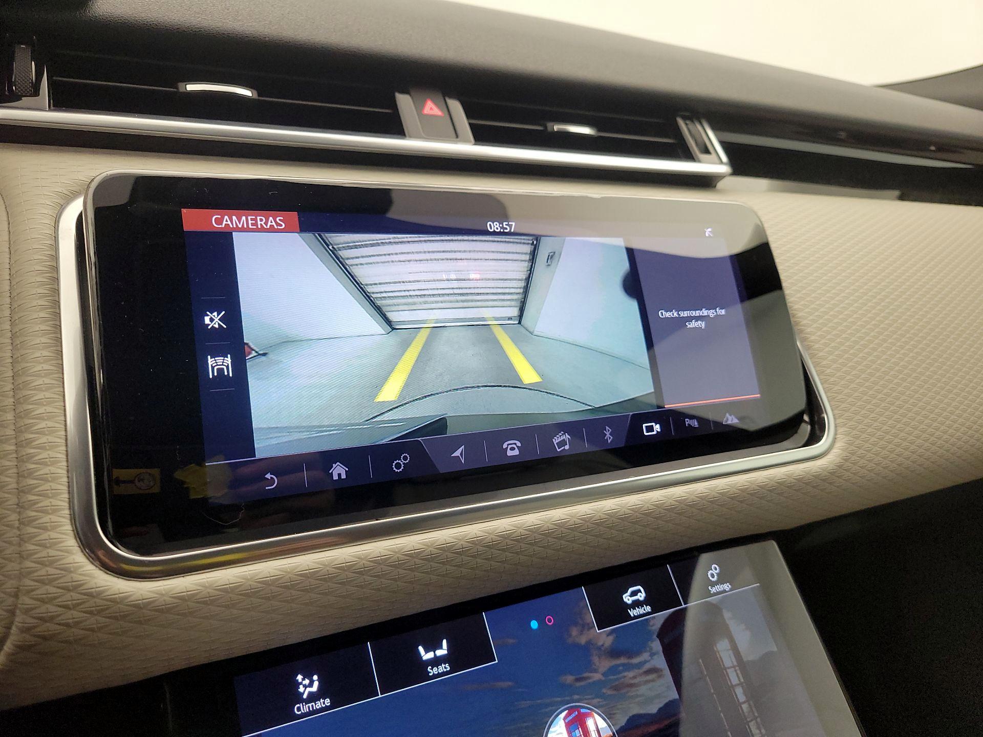 Thumbnail: 2018 Land Rover Range Rover Velar - 15