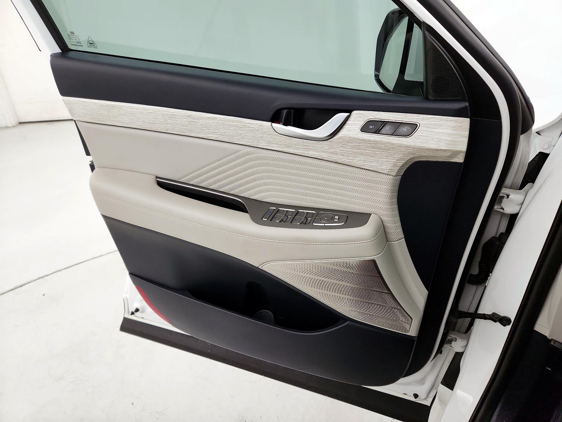 Thumbnail: 2023 Hyundai Palisade - 12