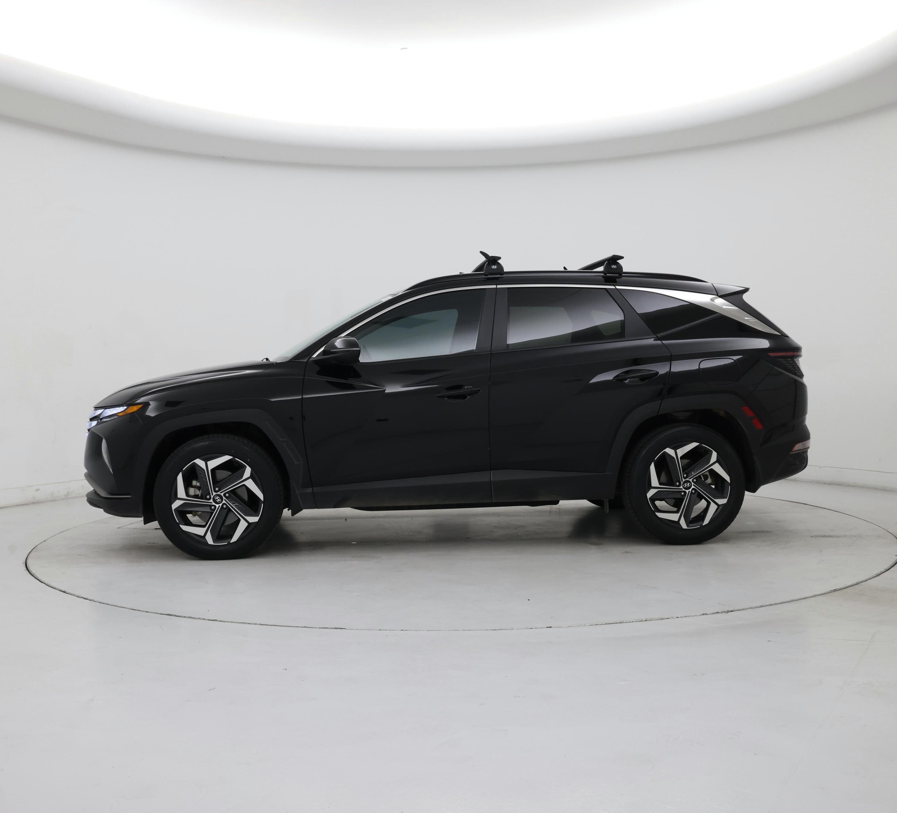 Thumbnail: 2022 Hyundai Tucson - 3