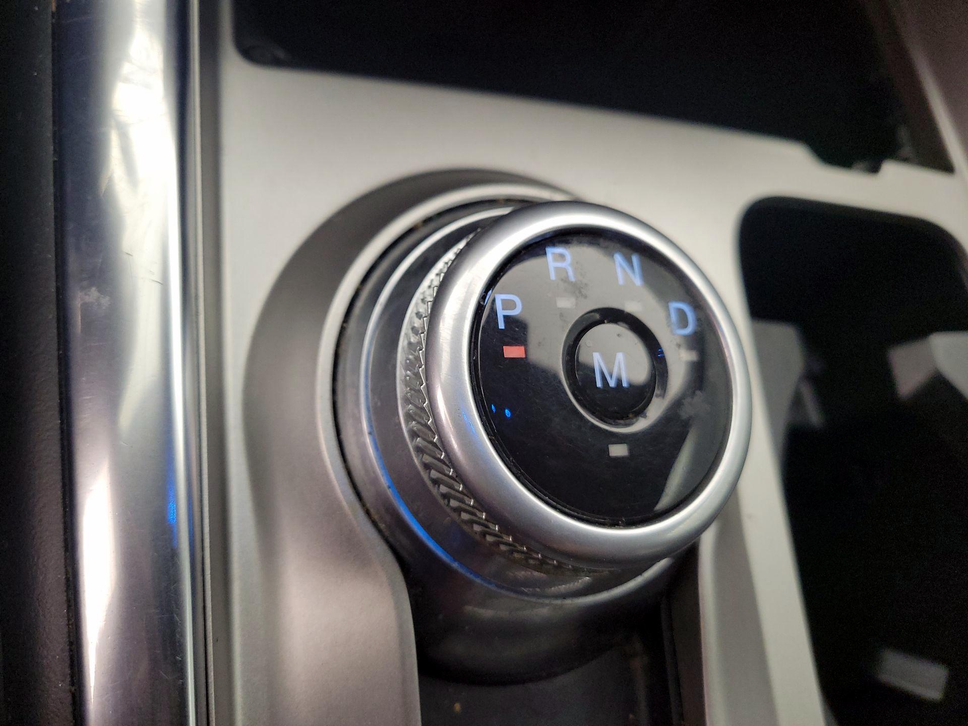 Thumbnail: 2021 Ford Explorer - 17