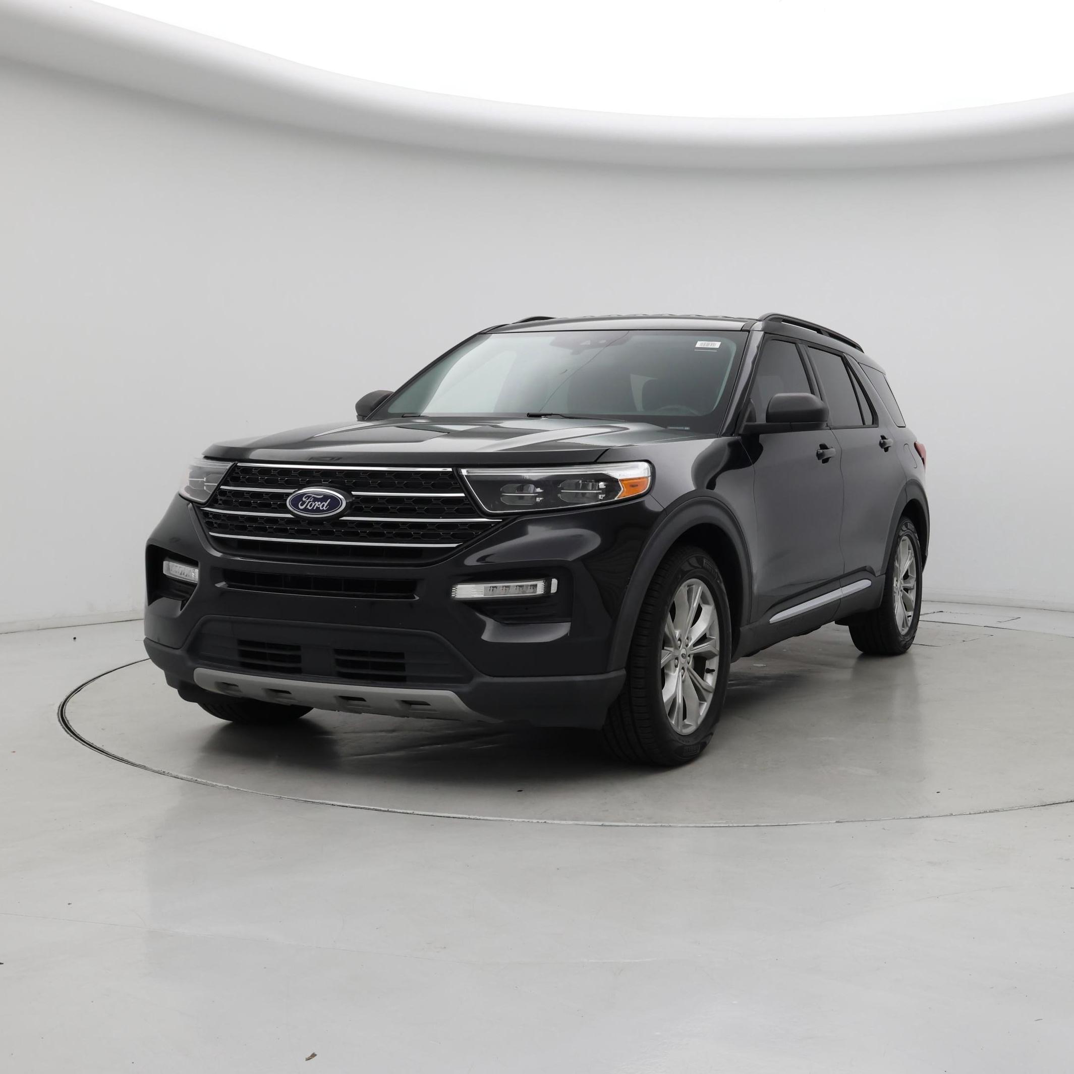 Thumbnail: 2021 Ford Explorer - 4