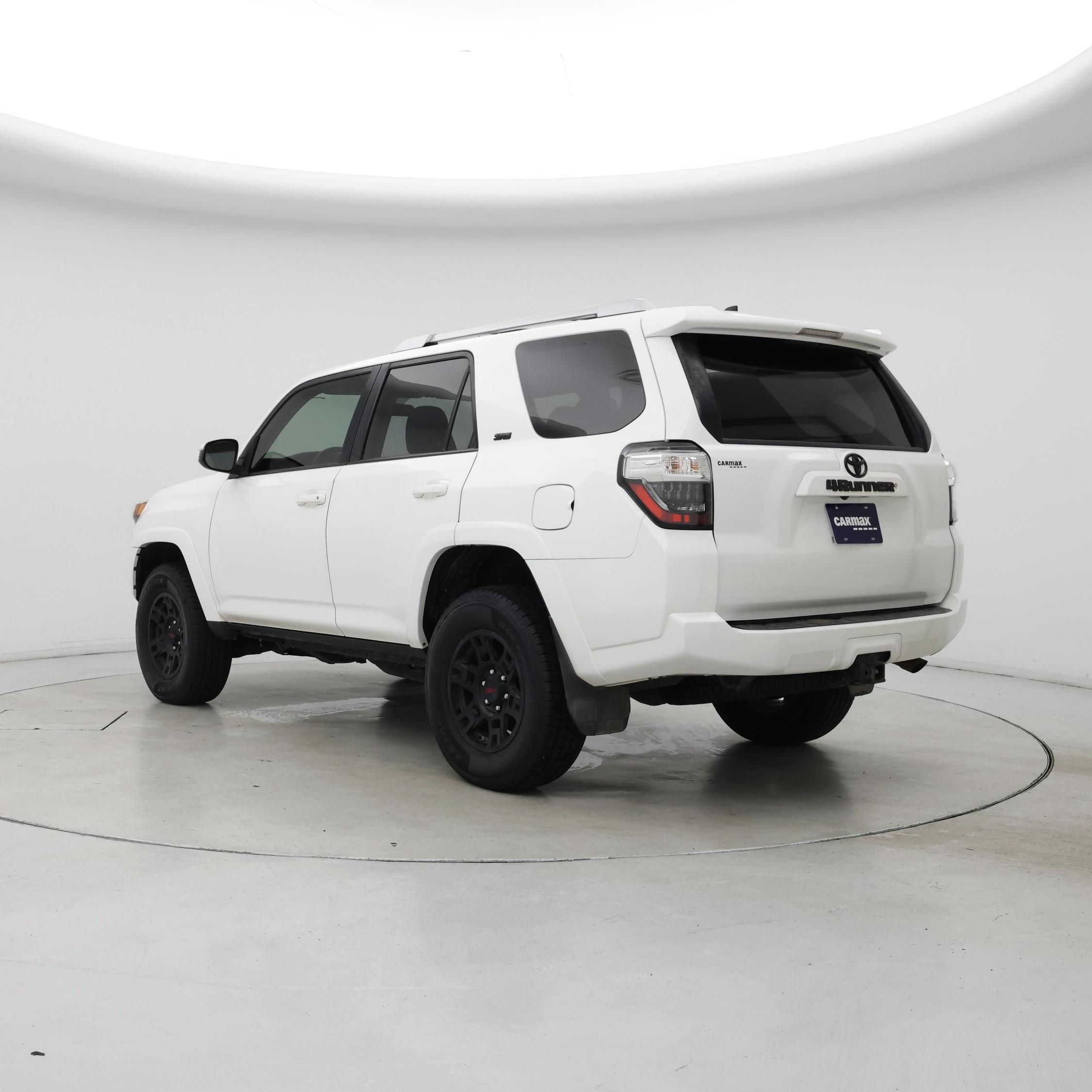 Thumbnail: 2017 Toyota 4Runner - 2