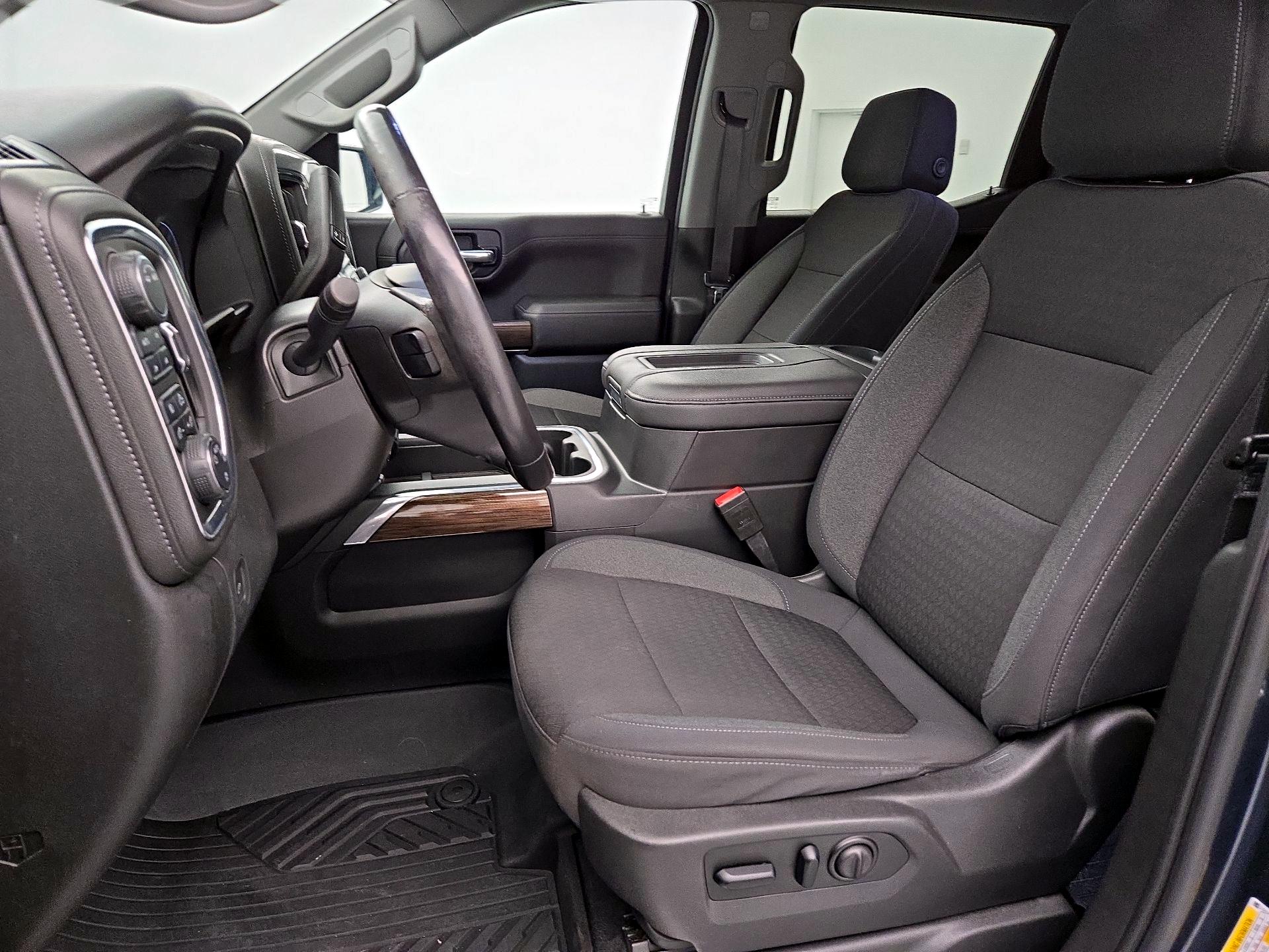 Thumbnail: 2021 Chevrolet Silverado 1500 - 11