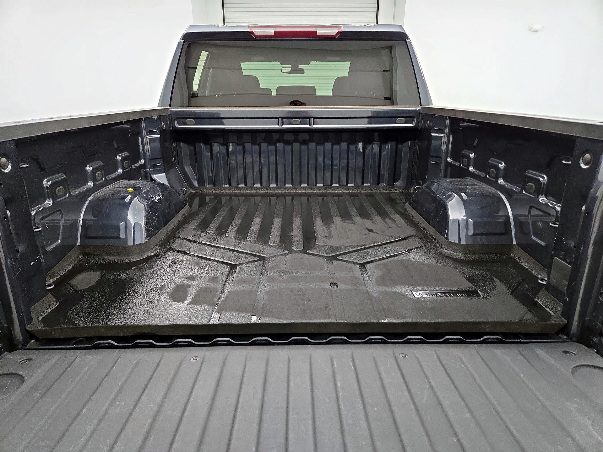 Thumbnail: 2021 Chevrolet Silverado 1500 - 20