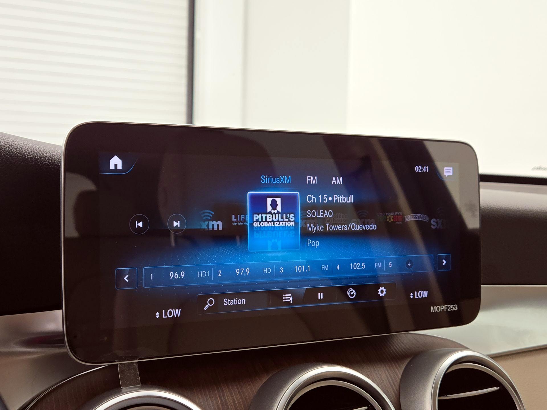 Thumbnail: 2021 Mercedes-Benz GLC - 15