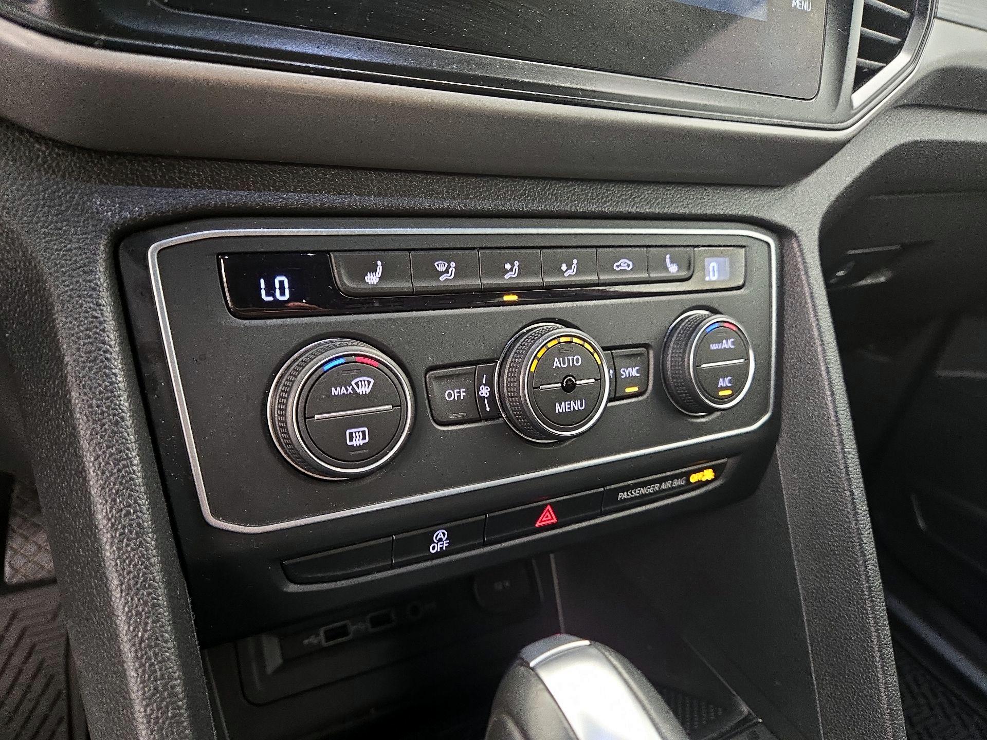 Thumbnail: 2020 Volkswagen Atlas - 16