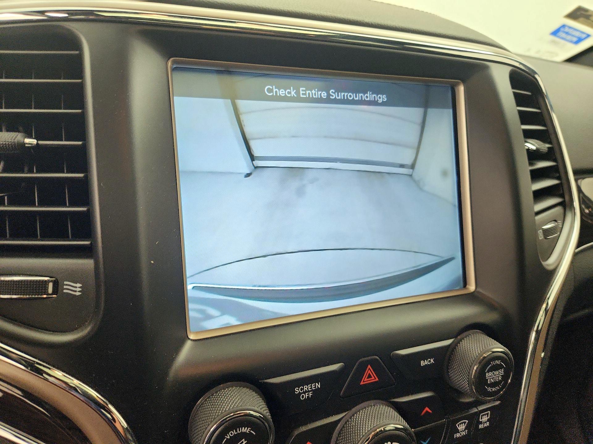 Thumbnail: 2014 Jeep Grand Cherokee - 15