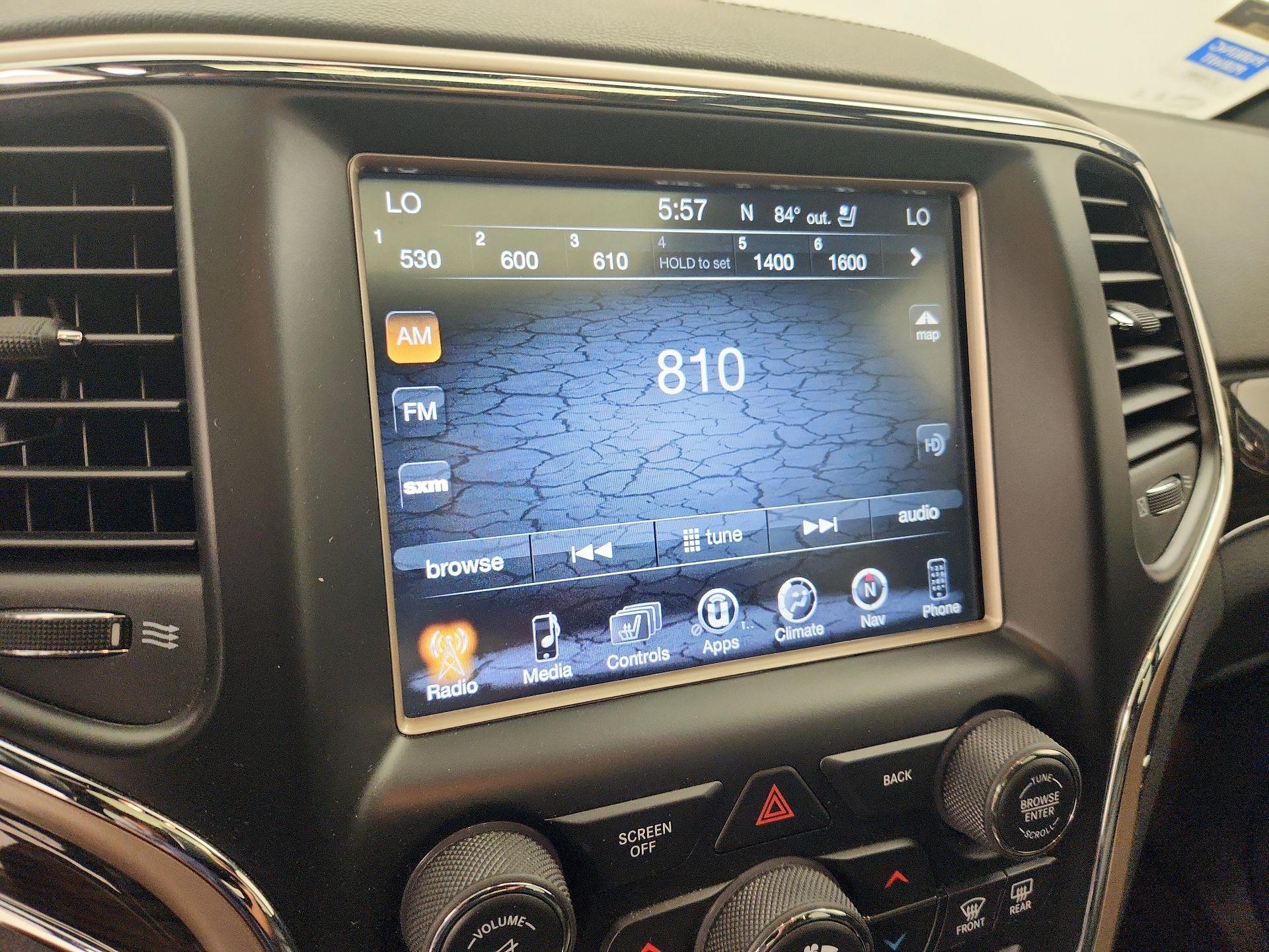 Thumbnail: 2014 Jeep Grand Cherokee - 16