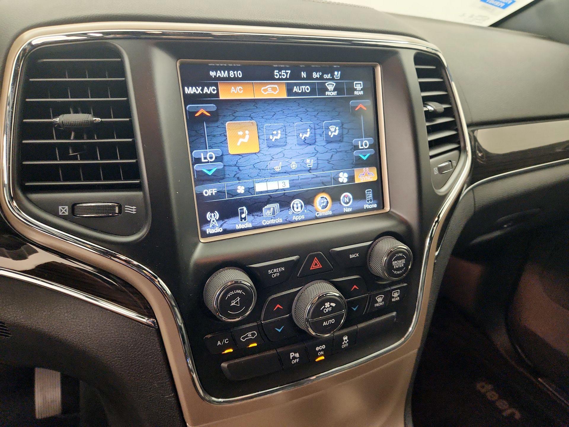 Thumbnail: 2014 Jeep Grand Cherokee - 17