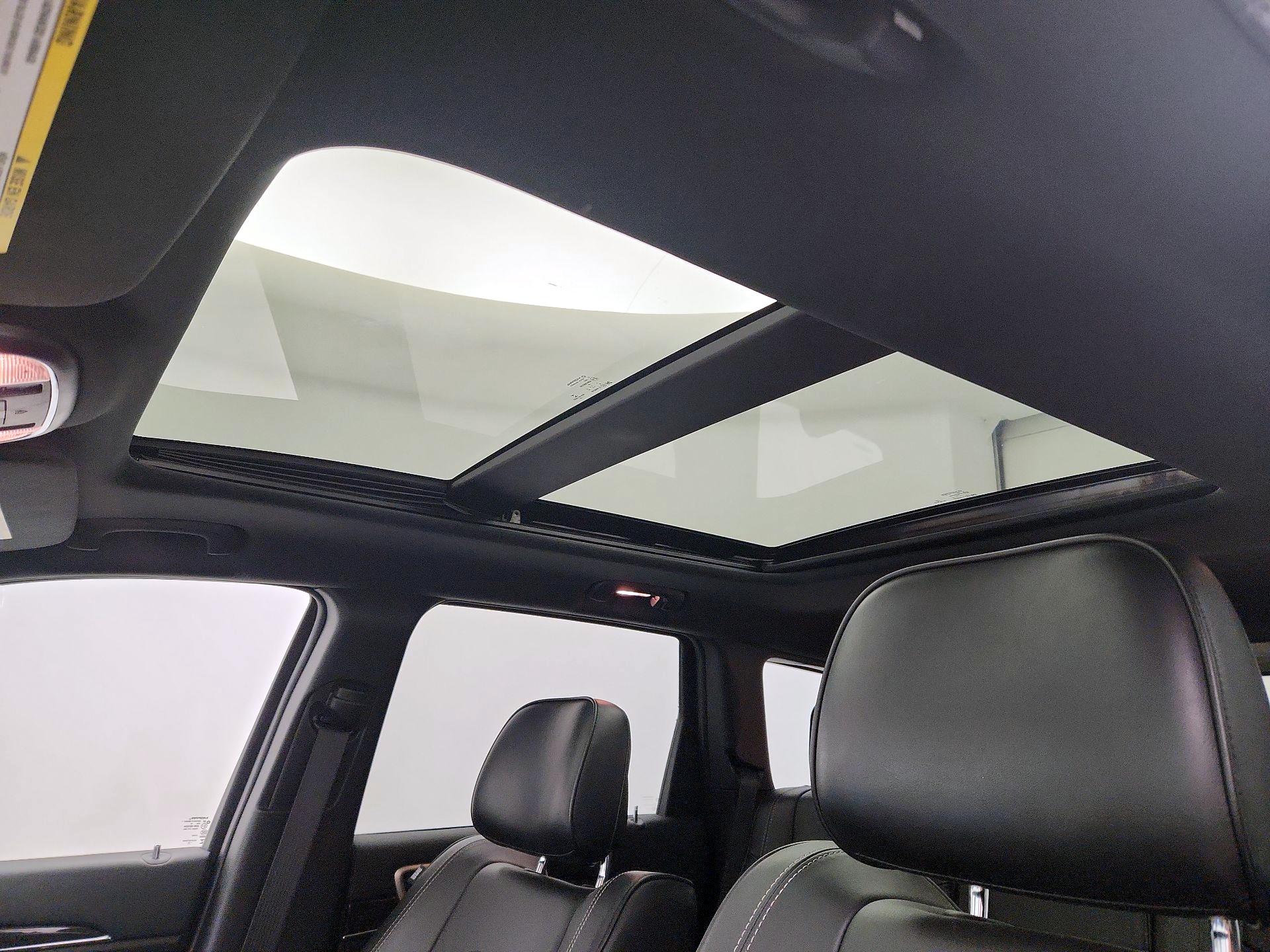 Thumbnail: 2014 Jeep Grand Cherokee - 20