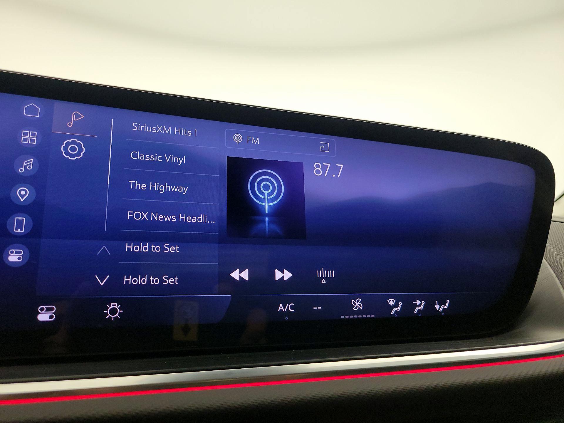 Thumbnail: 2024 Buick Envision - 16