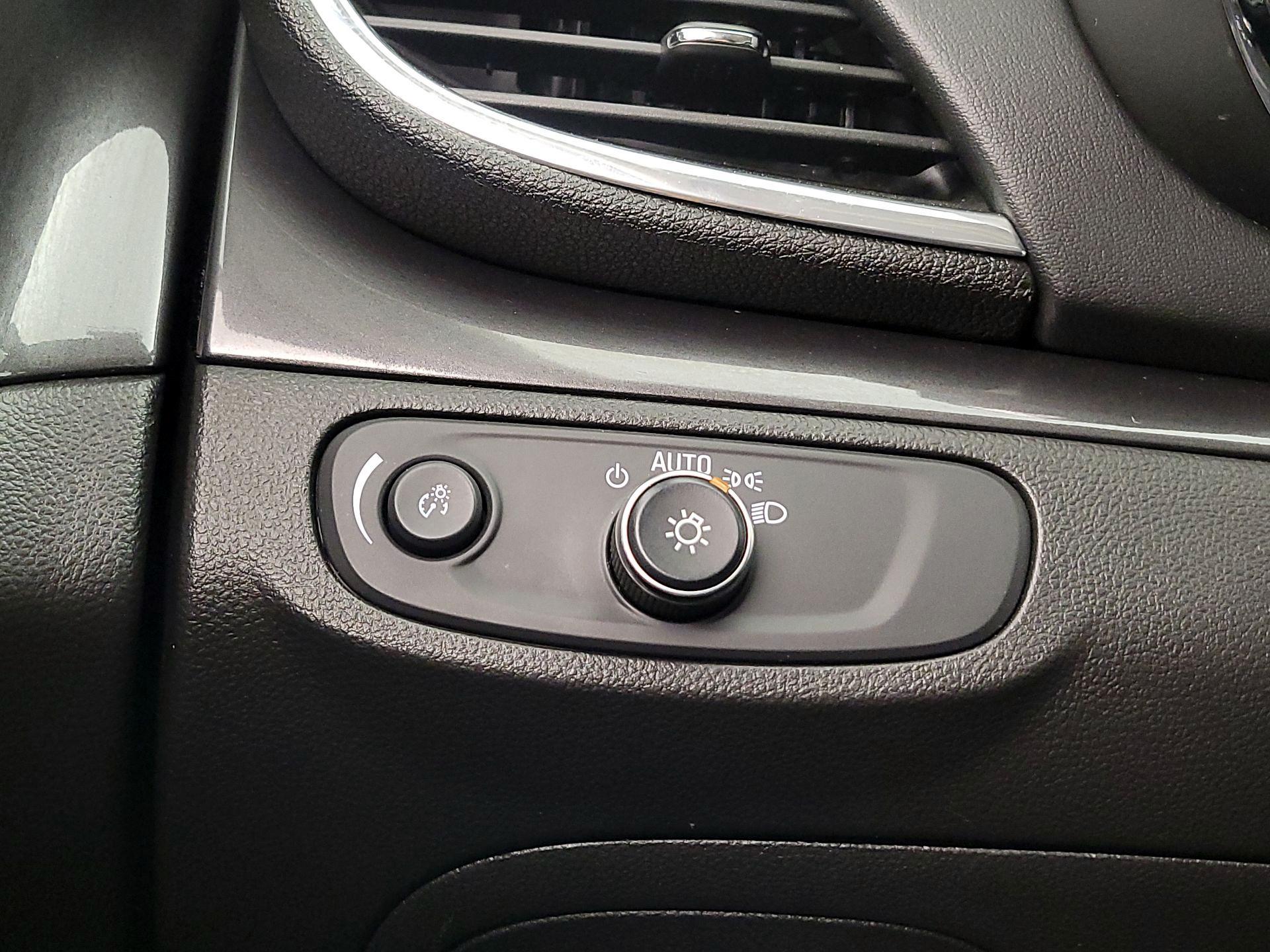 Thumbnail: 2019 Buick Encore - 13