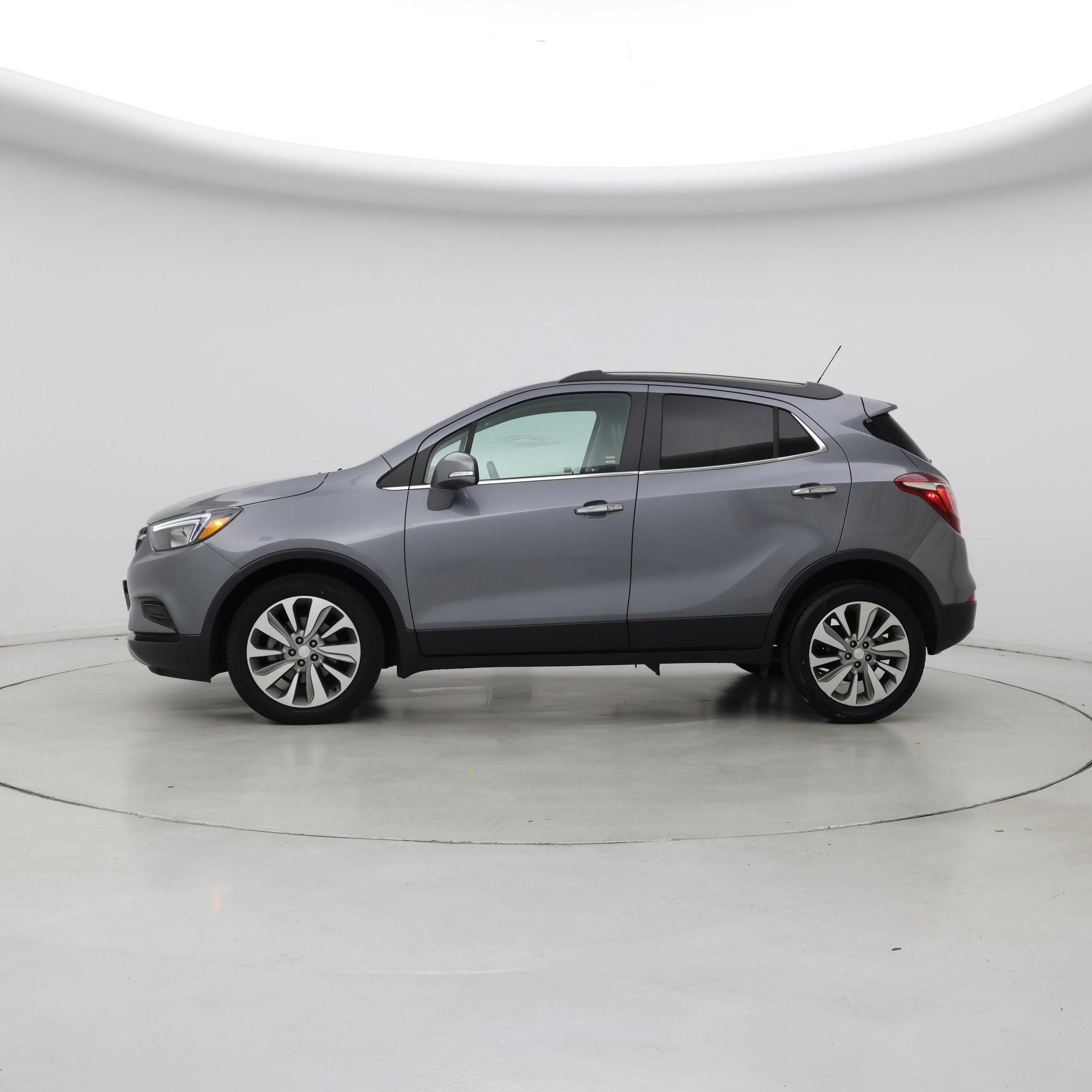 Thumbnail: 2019 Buick Encore - 3