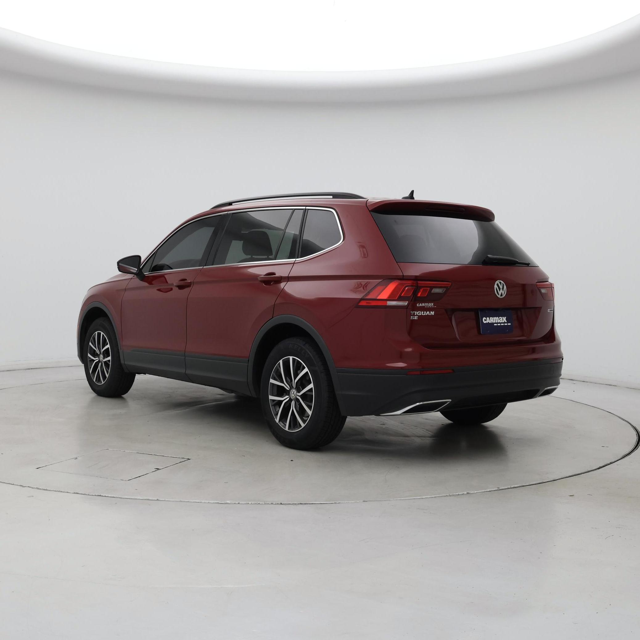Thumbnail: 2019 Volkswagen Tiguan - 2