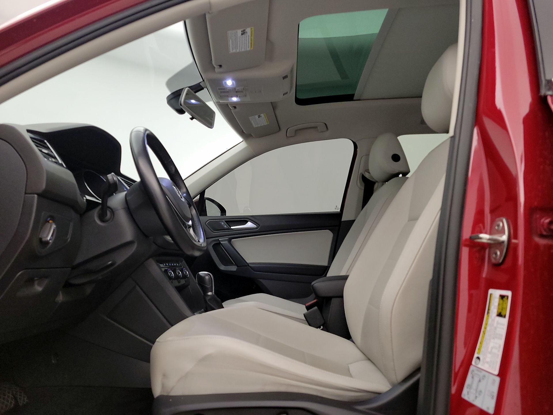 Thumbnail: 2019 Volkswagen Tiguan - 19