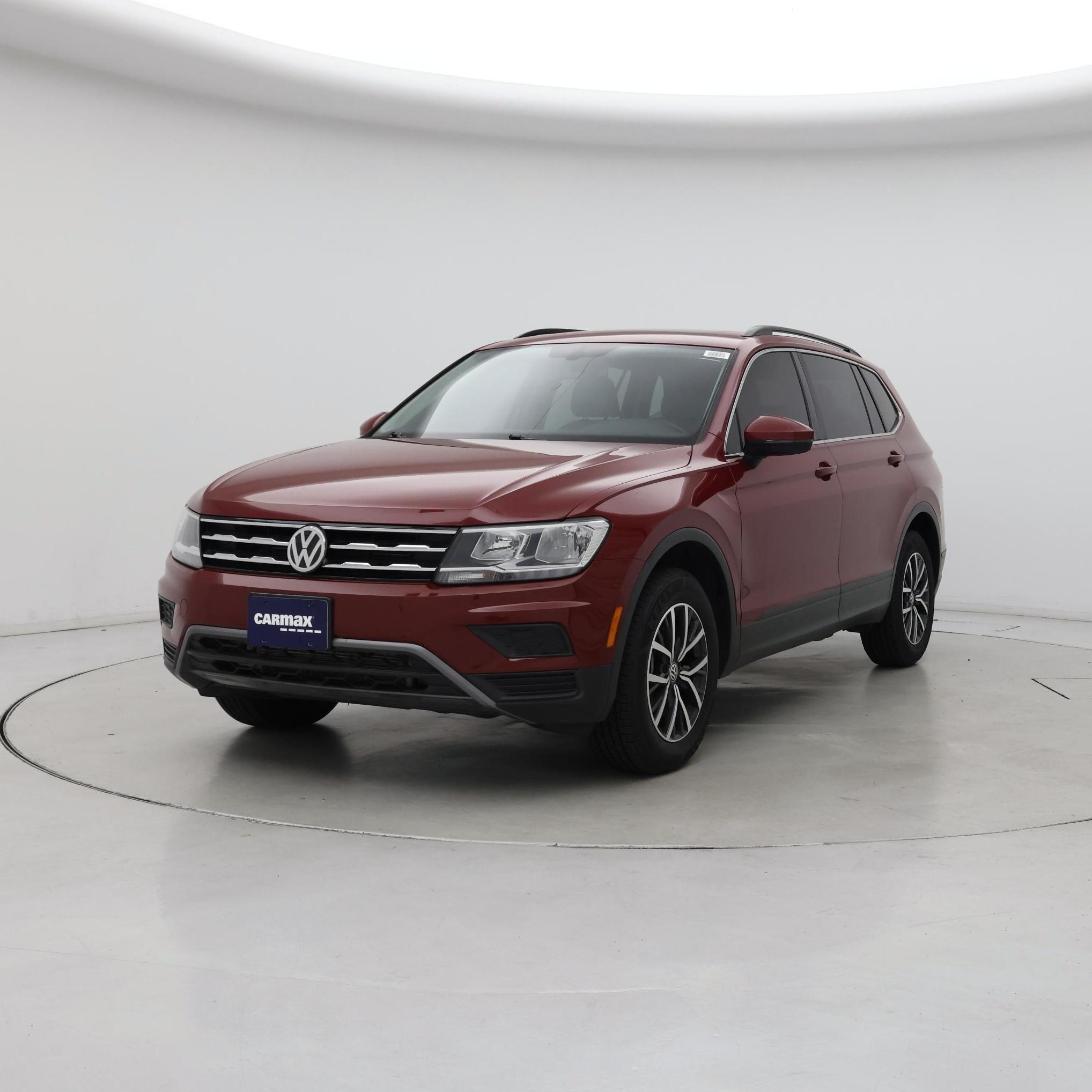 Thumbnail: 2019 Volkswagen Tiguan - 4