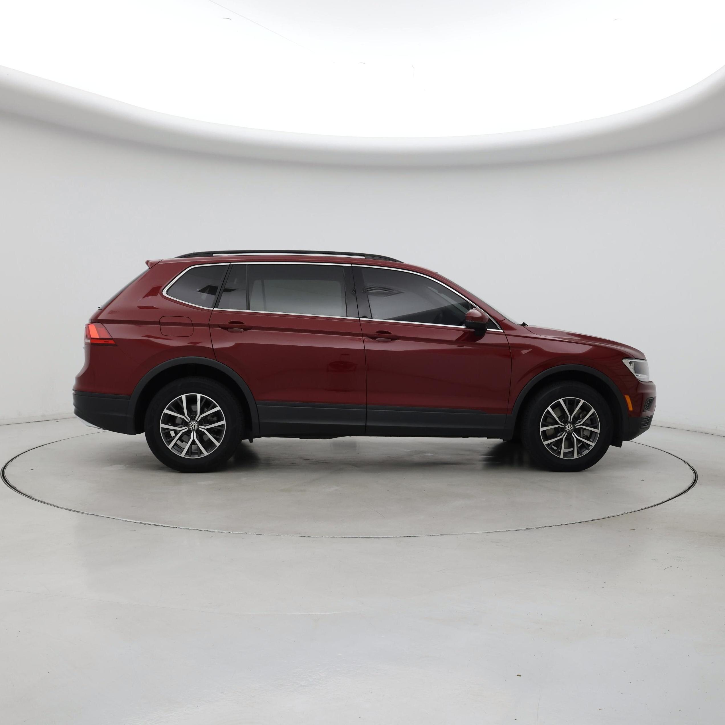 Thumbnail: 2019 Volkswagen Tiguan - 7