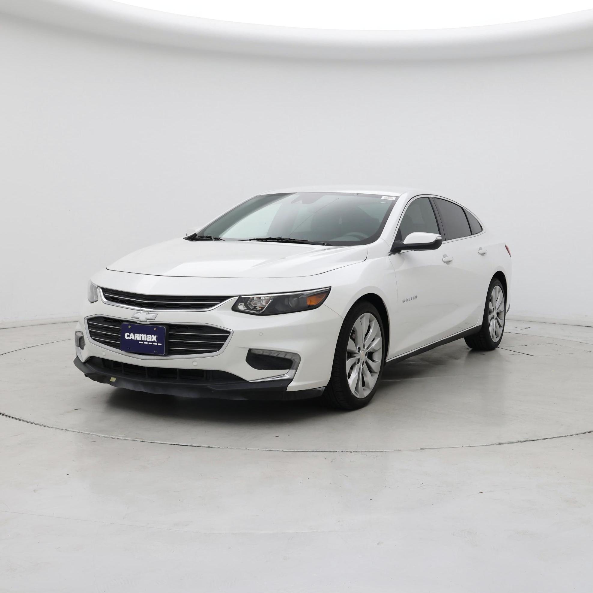 Thumbnail: 2016 Chevrolet Malibu - 4
