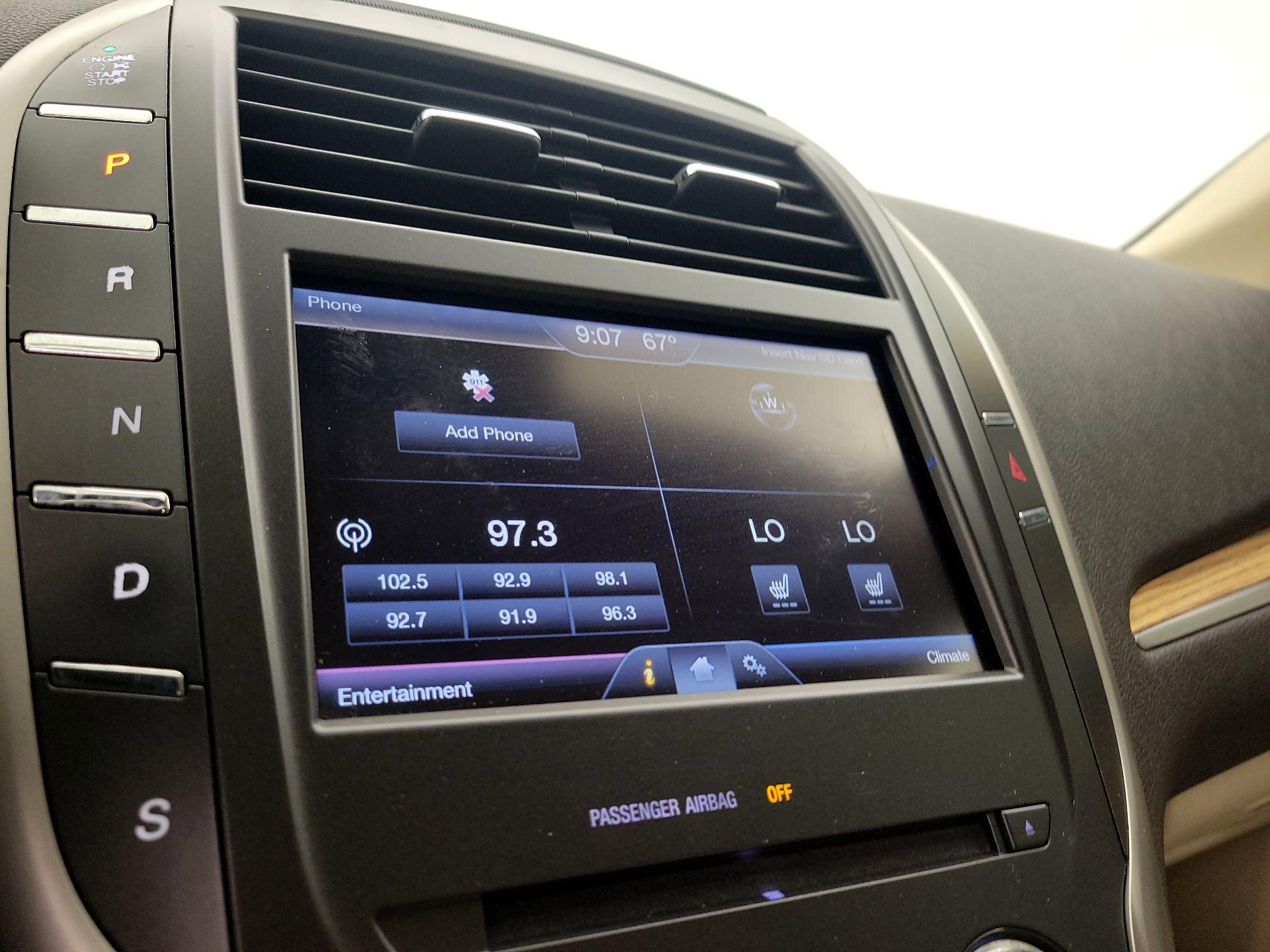 Thumbnail: 2015 Lincoln MKC - 15